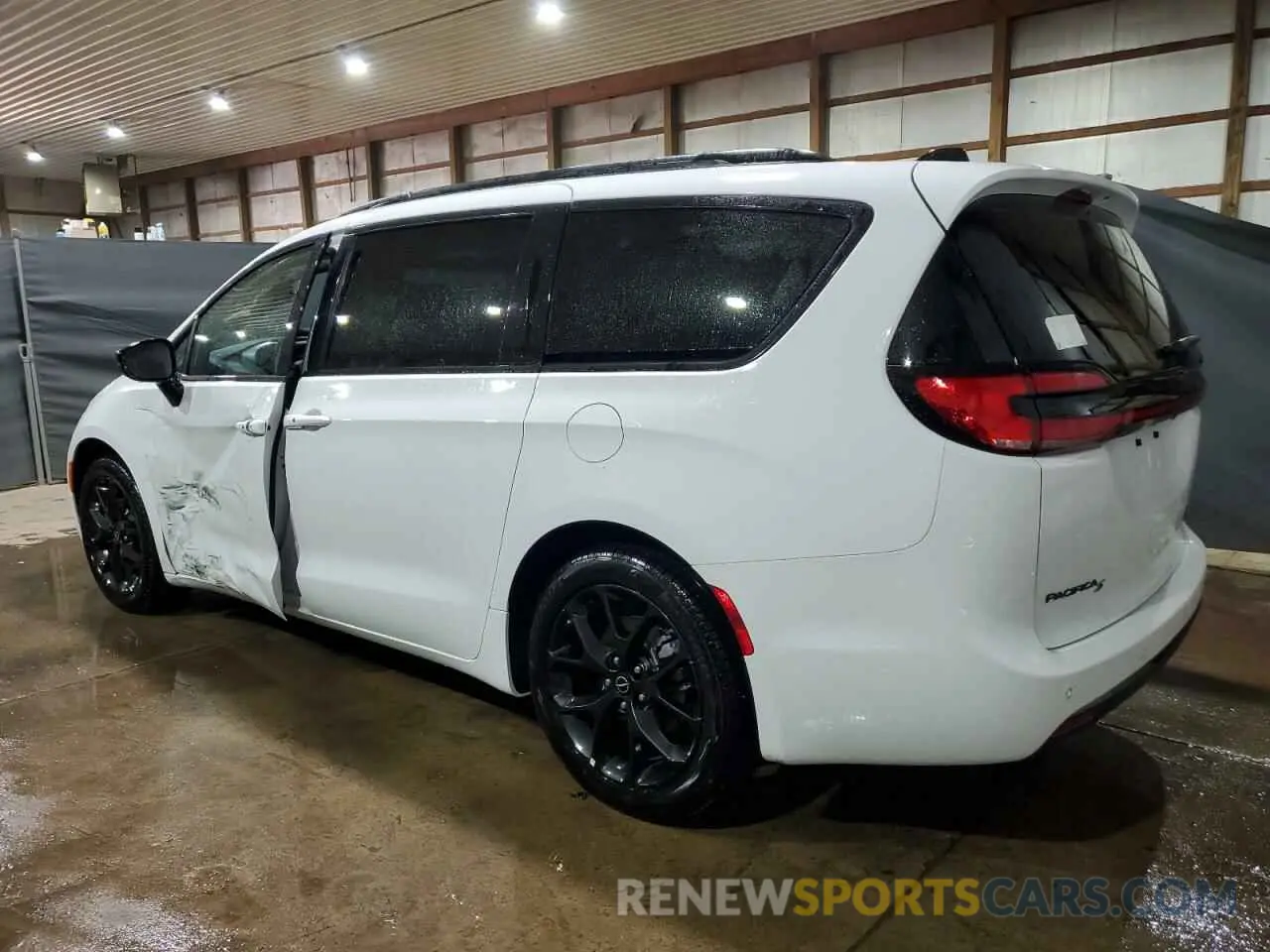 2 Photograph of a damaged car 2C4RC1GG4SR561690 CHRYSLER PACIFICA 2025
