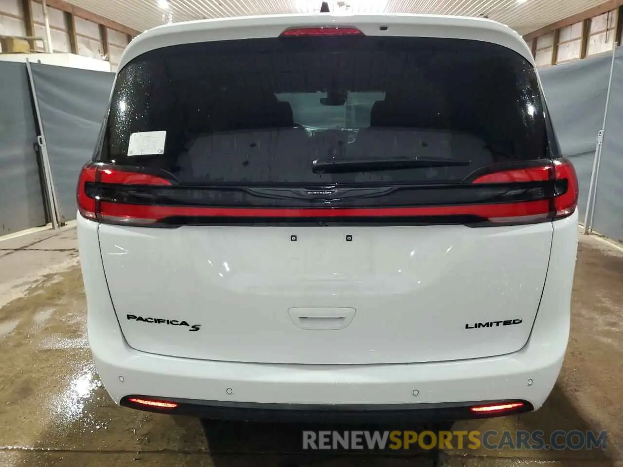 6 Photograph of a damaged car 2C4RC1GG4SR561690 CHRYSLER PACIFICA 2025