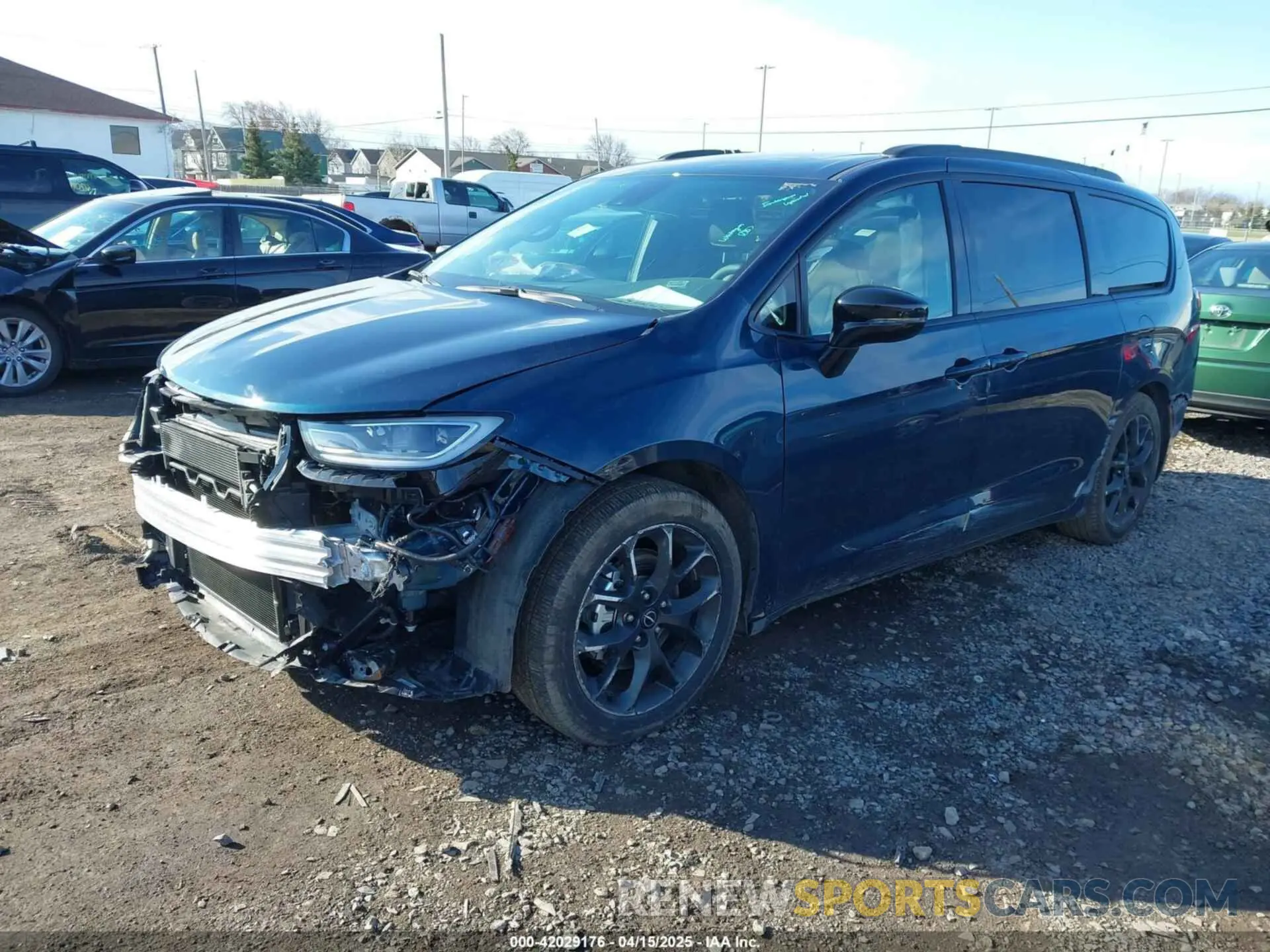 2 Photograph of a damaged car 2C4RC1GG6SR548679 CHRYSLER PACIFICA 2025