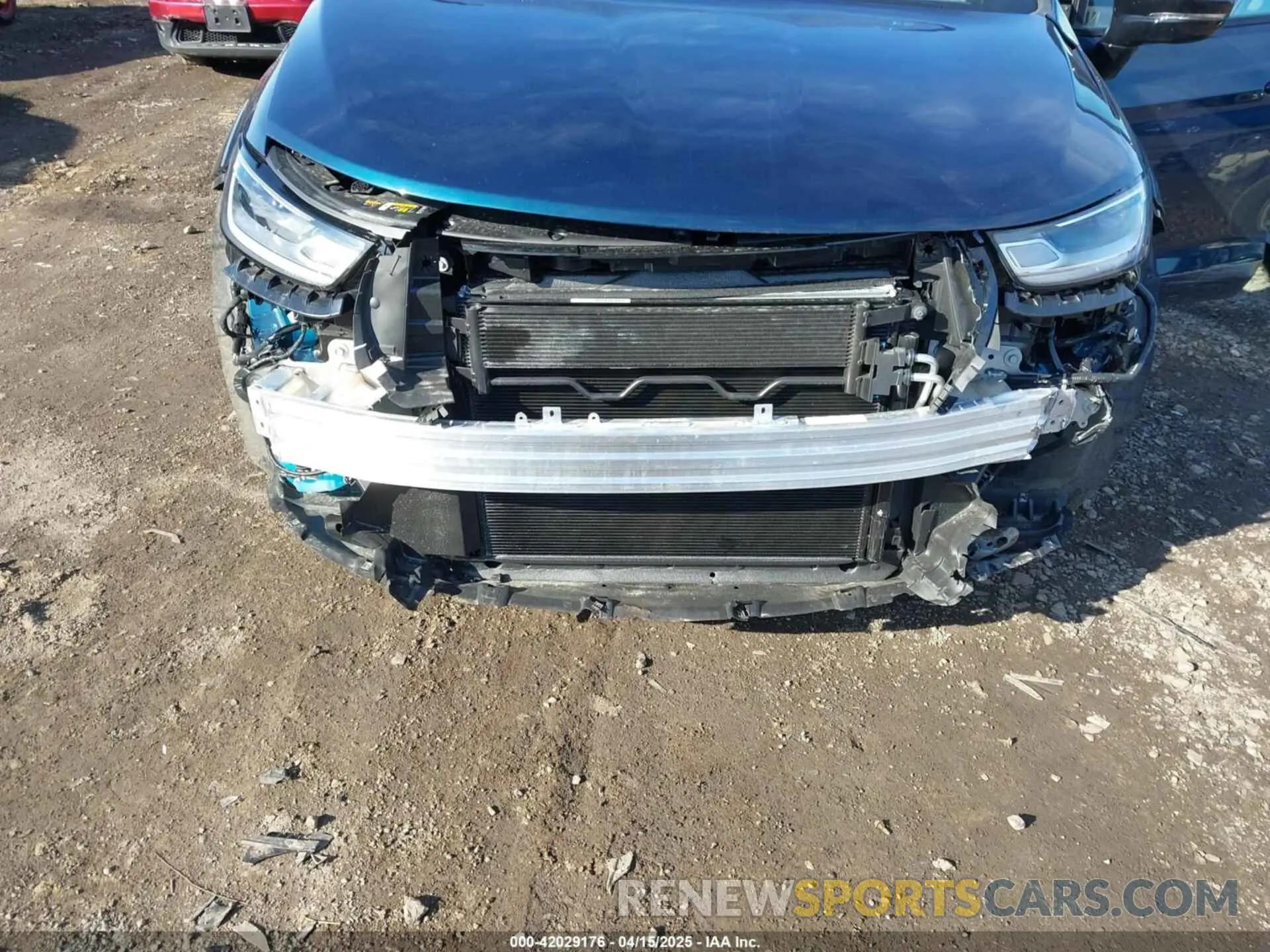 6 Photograph of a damaged car 2C4RC1GG6SR548679 CHRYSLER PACIFICA 2025