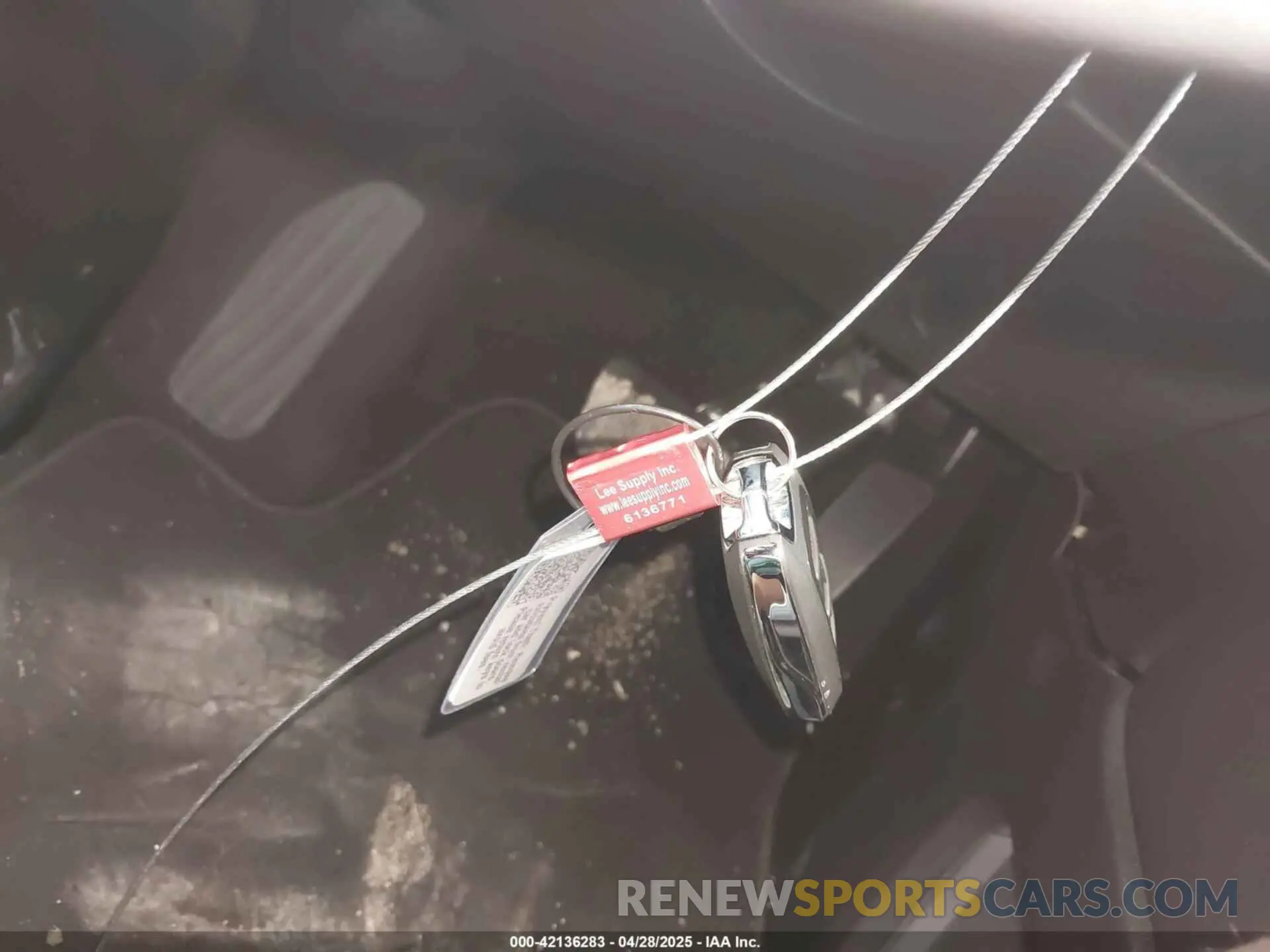 11 Photograph of a damaged car 2C4RC1GG9SR568974 CHRYSLER PACIFICA 2025