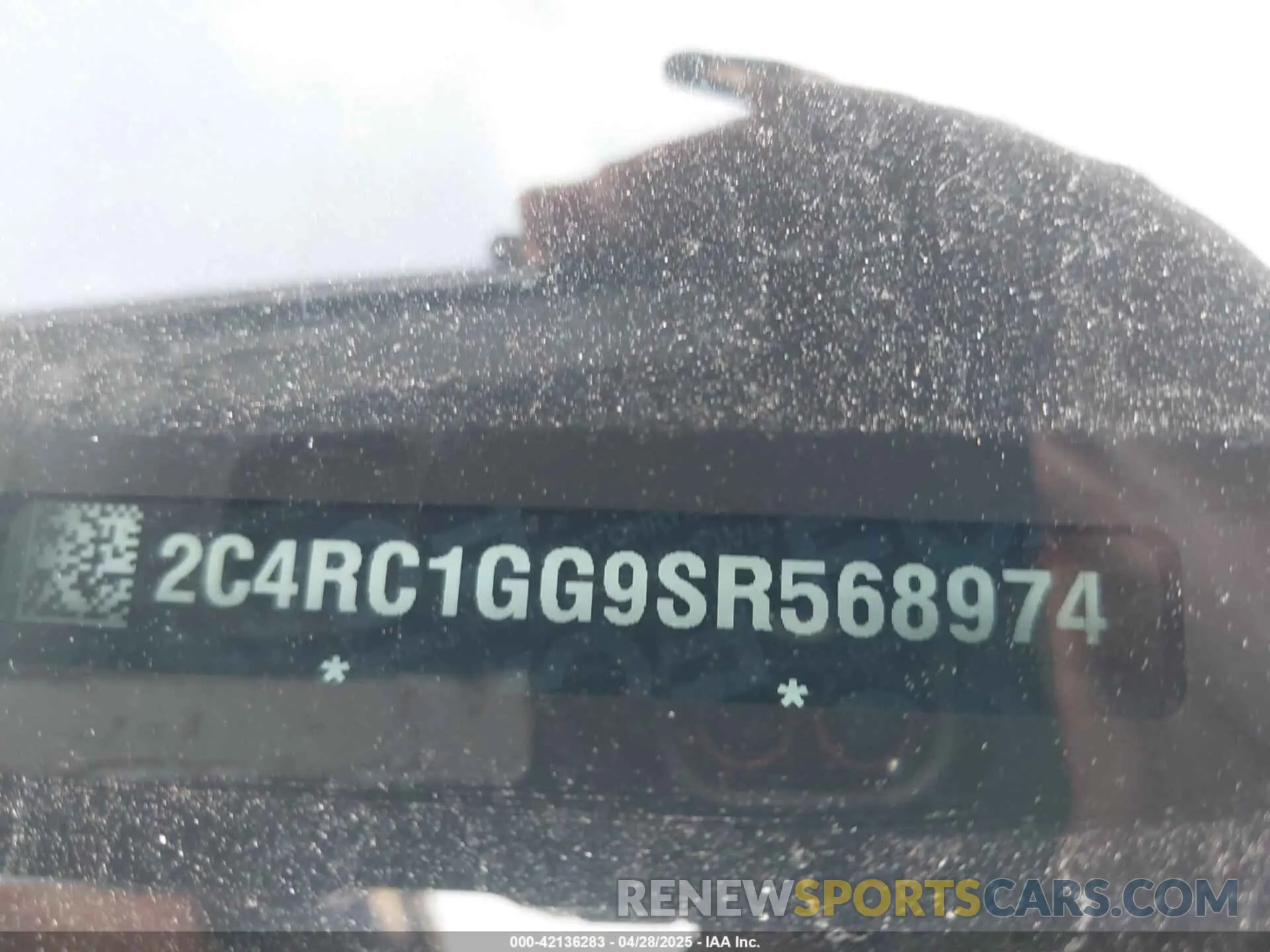 9 Photograph of a damaged car 2C4RC1GG9SR568974 CHRYSLER PACIFICA 2025