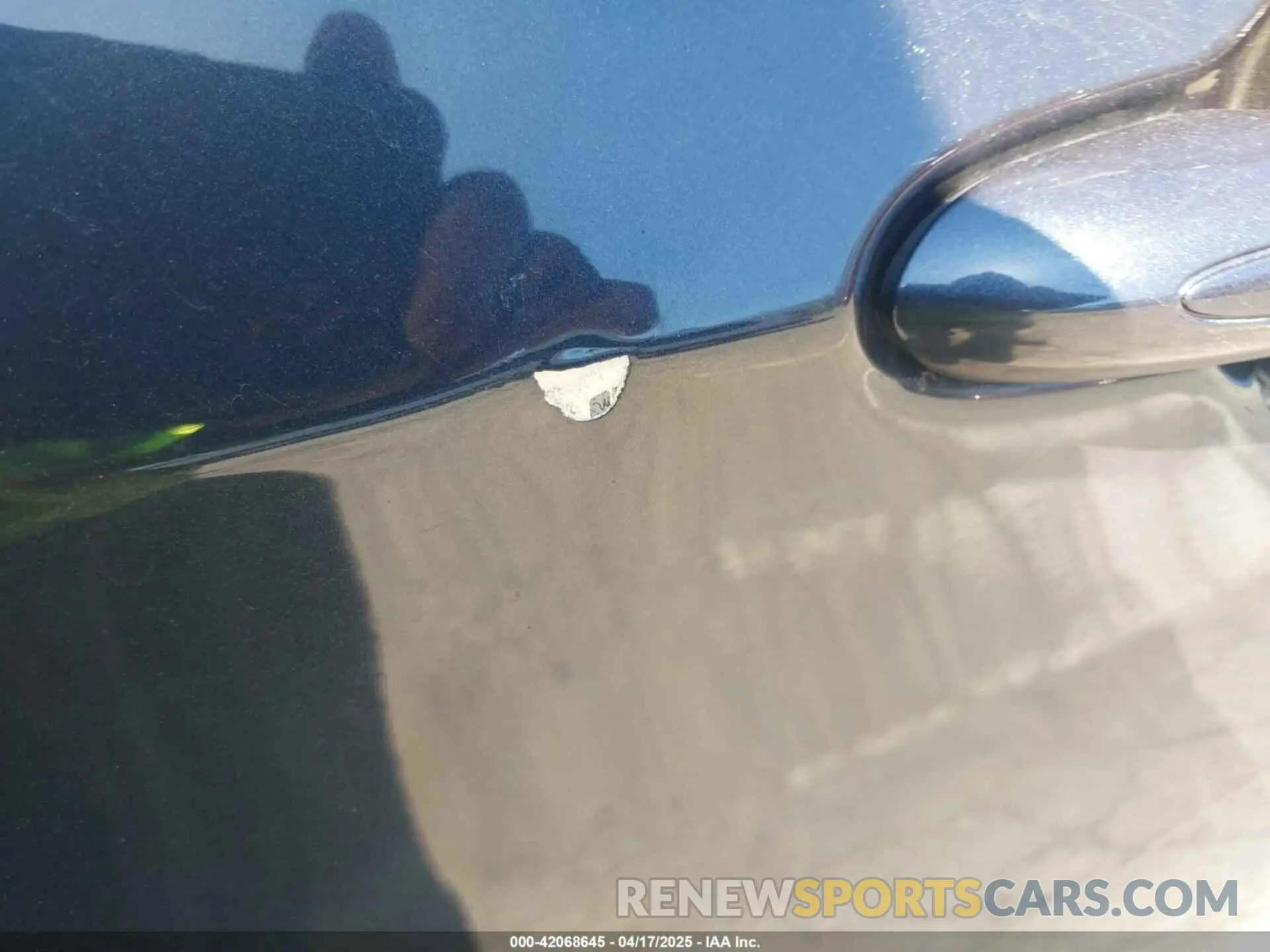 6 Photograph of a damaged car 2C4RC1N71KR722189 CHRYSLER PACIFICA HYBRID 2019