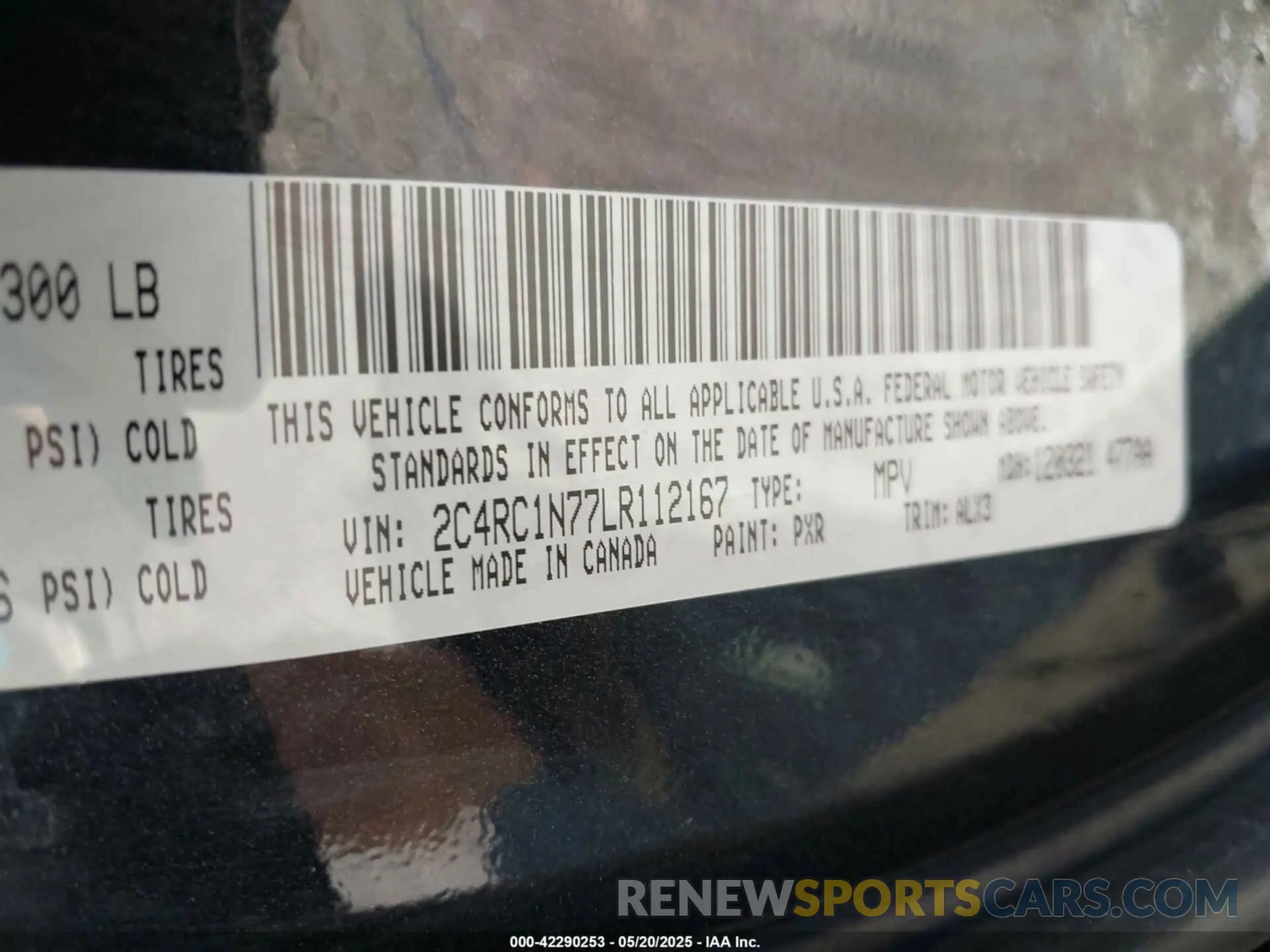 9 Photograph of a damaged car 2C4RC1N77LR112167 CHRYSLER PACIFICA HYBRID 2020