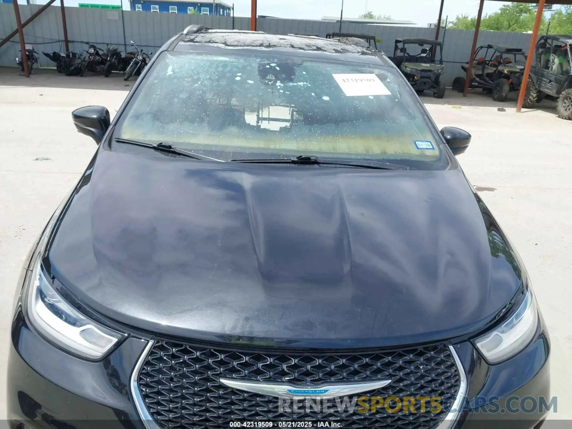 14 Photograph of a damaged car 2C4RC1L70MR522460 CHRYSLER PACIFICA HYBRID 2021