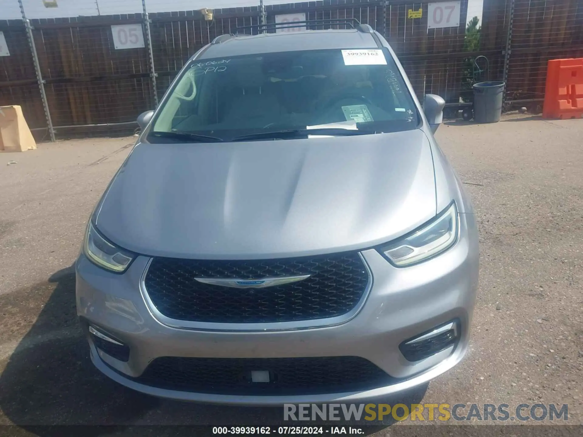 12 Photograph of a damaged car 2C4RC1L71MR586149 CHRYSLER PACIFICA HYBRID 2021
