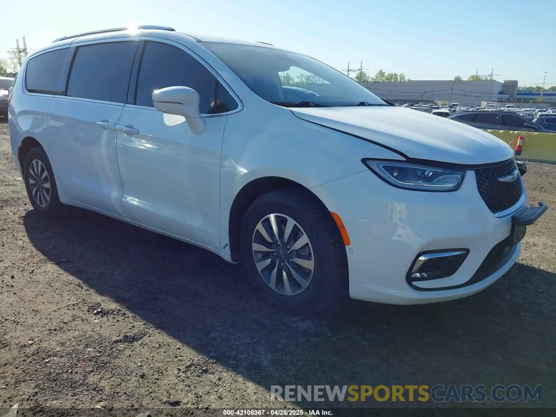 1 Photograph of a damaged car 2C4RC1L72MR599542 CHRYSLER PACIFICA HYBRID 2021