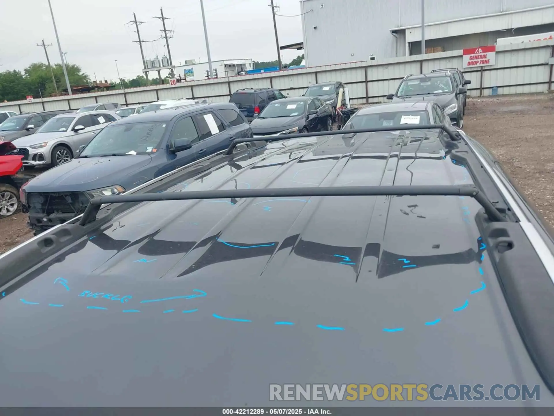 6 Photograph of a damaged car 2C4RC1L77MR599665 CHRYSLER PACIFICA HYBRID 2021
