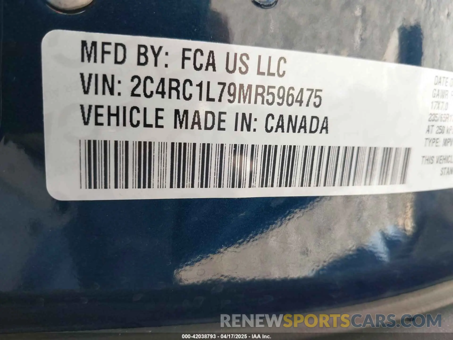 9 Photograph of a damaged car 2C4RC1L79MR596475 CHRYSLER PACIFICA HYBRID 2021