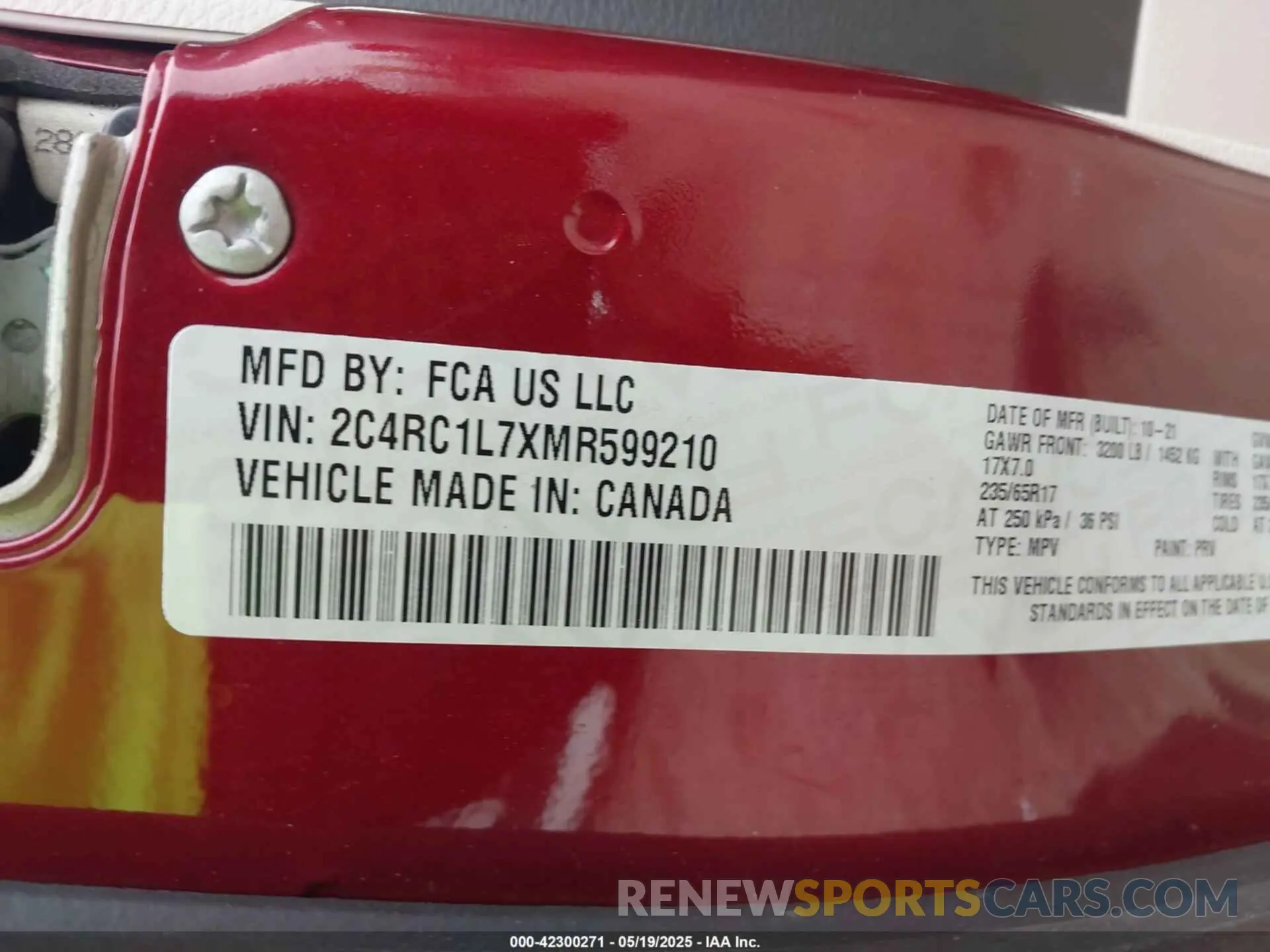 9 Photograph of a damaged car 2C4RC1L7XMR599210 CHRYSLER PACIFICA HYBRID 2021