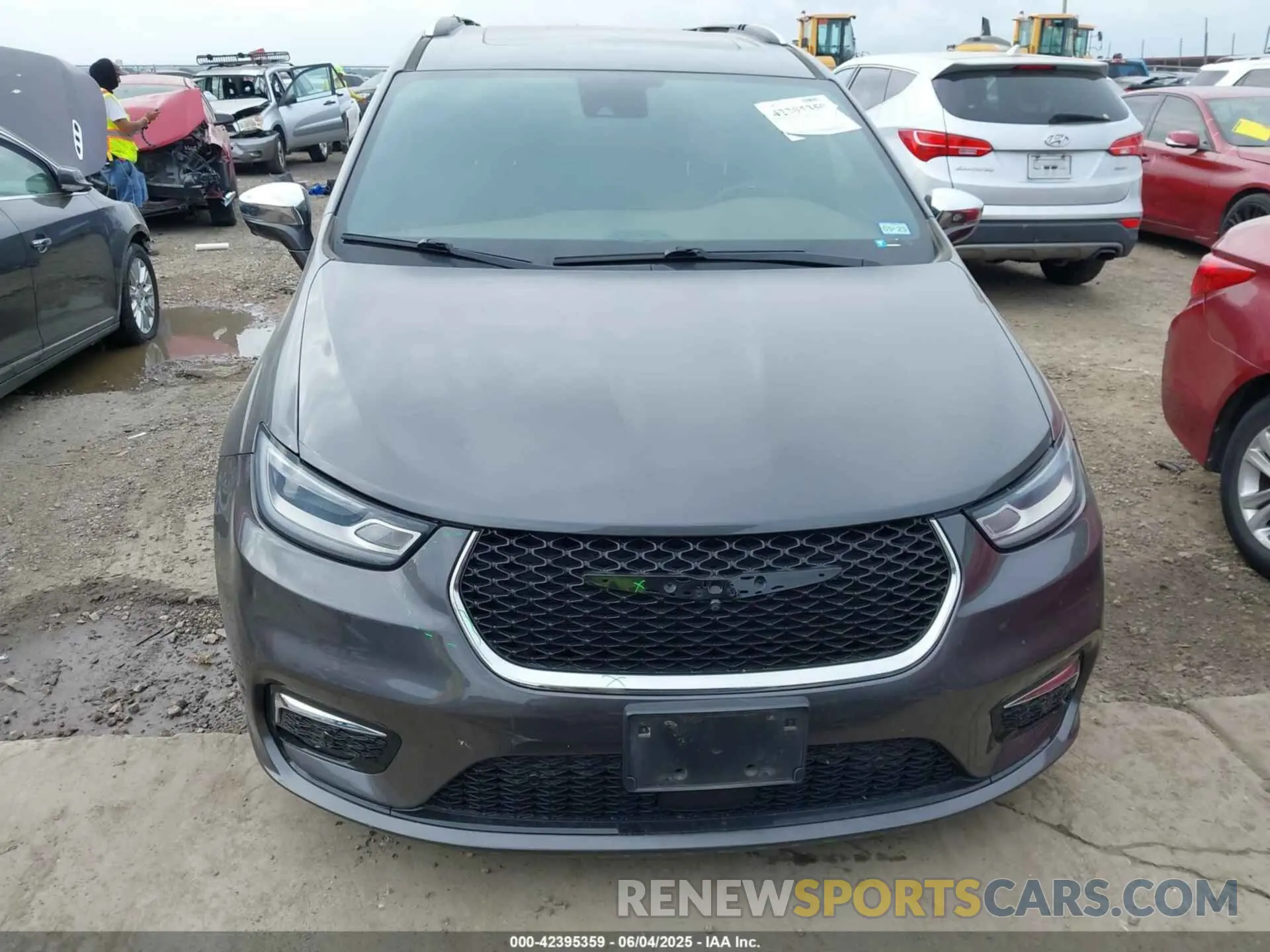 12 Photograph of a damaged car 2C4RC1S75MR529471 CHRYSLER PACIFICA HYBRID 2021