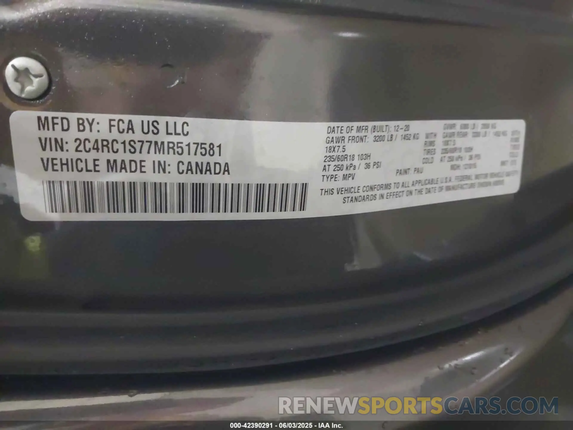9 Photograph of a damaged car 2C4RC1S77MR517581 CHRYSLER PACIFICA HYBRID 2021