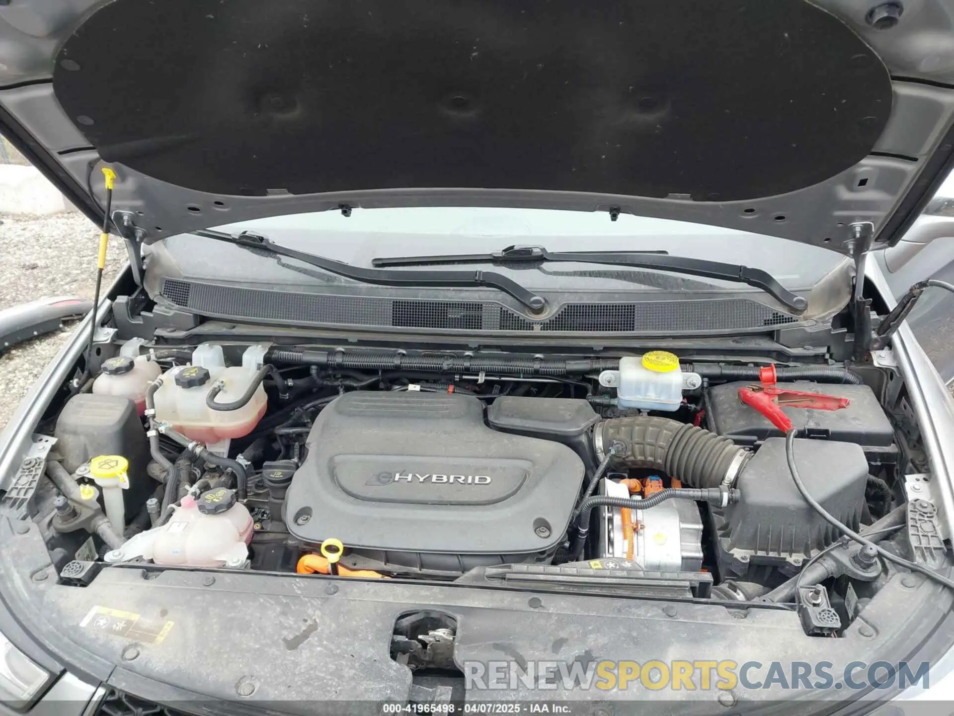 10 Photograph of a damaged car 2C4RC1S7XMR514240 CHRYSLER PACIFICA HYBRID 2021