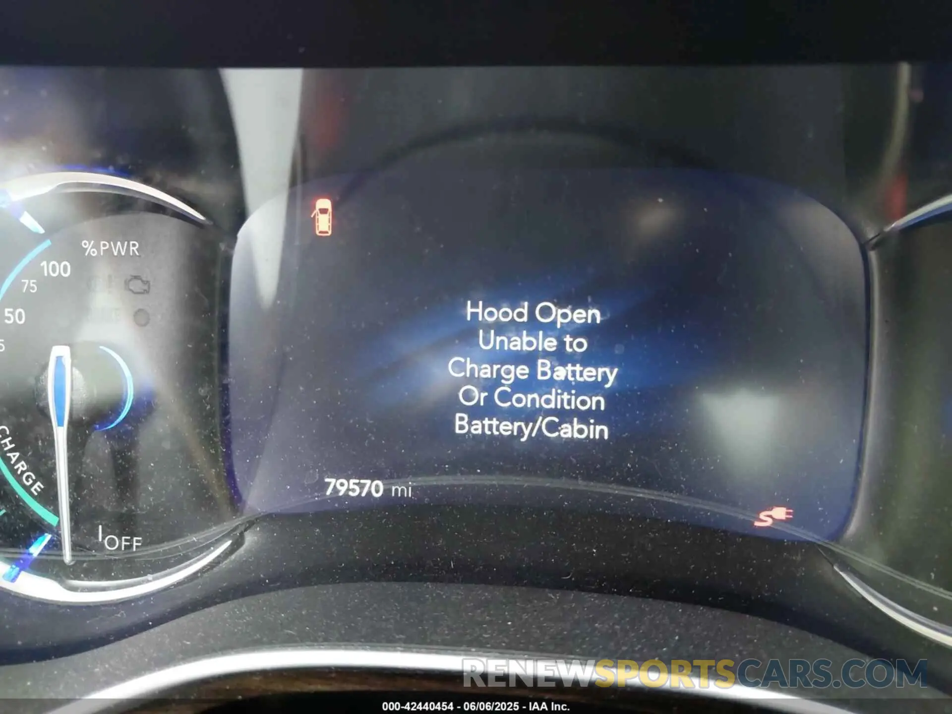 7 Photograph of a damaged car 2C4RC1S7XMR536528 CHRYSLER PACIFICA HYBRID 2021