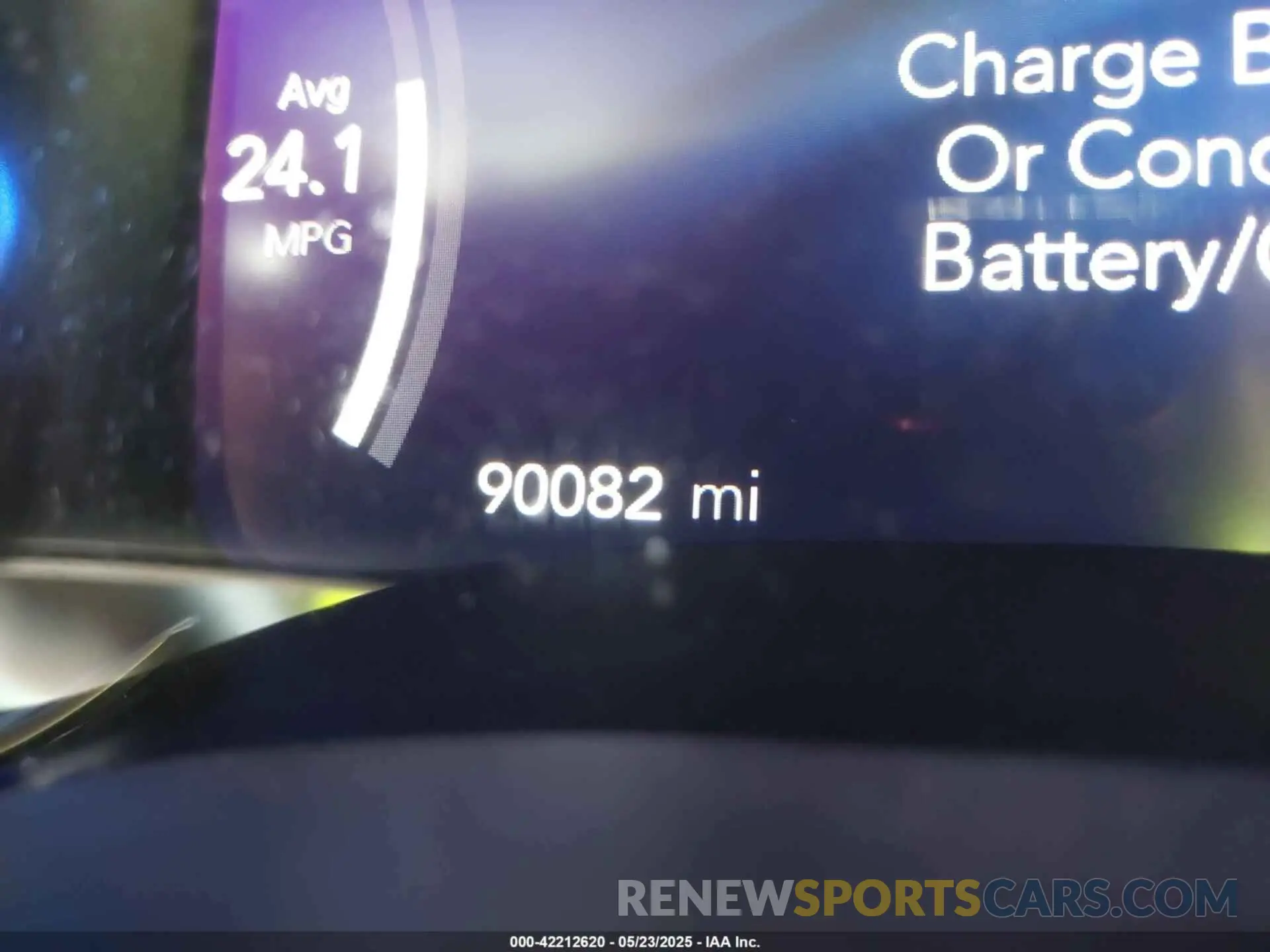 15 Photograph of a damaged car 2C4RC1L71NR164223 CHRYSLER PACIFICA HYBRID 2022