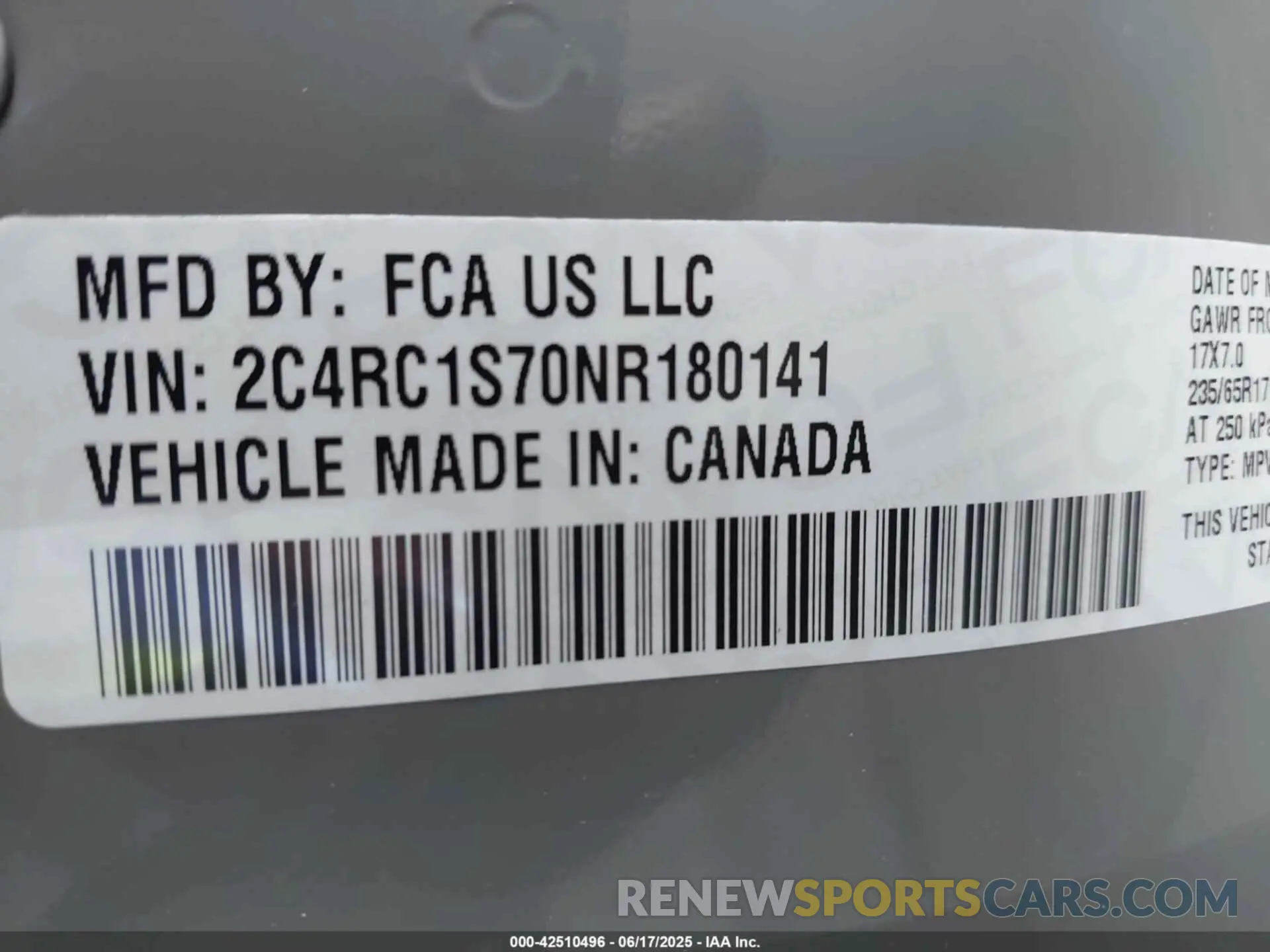 9 Photograph of a damaged car 2C4RC1S70NR180141 CHRYSLER PACIFICA HYBRID 2022