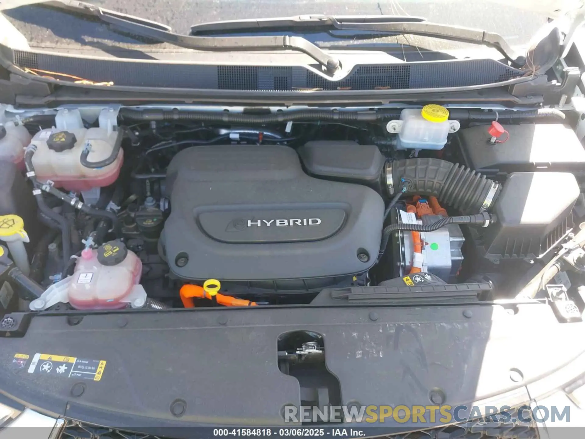 10 Photograph of a damaged car 2C4RC1S74NR112960 CHRYSLER PACIFICA HYBRID 2022