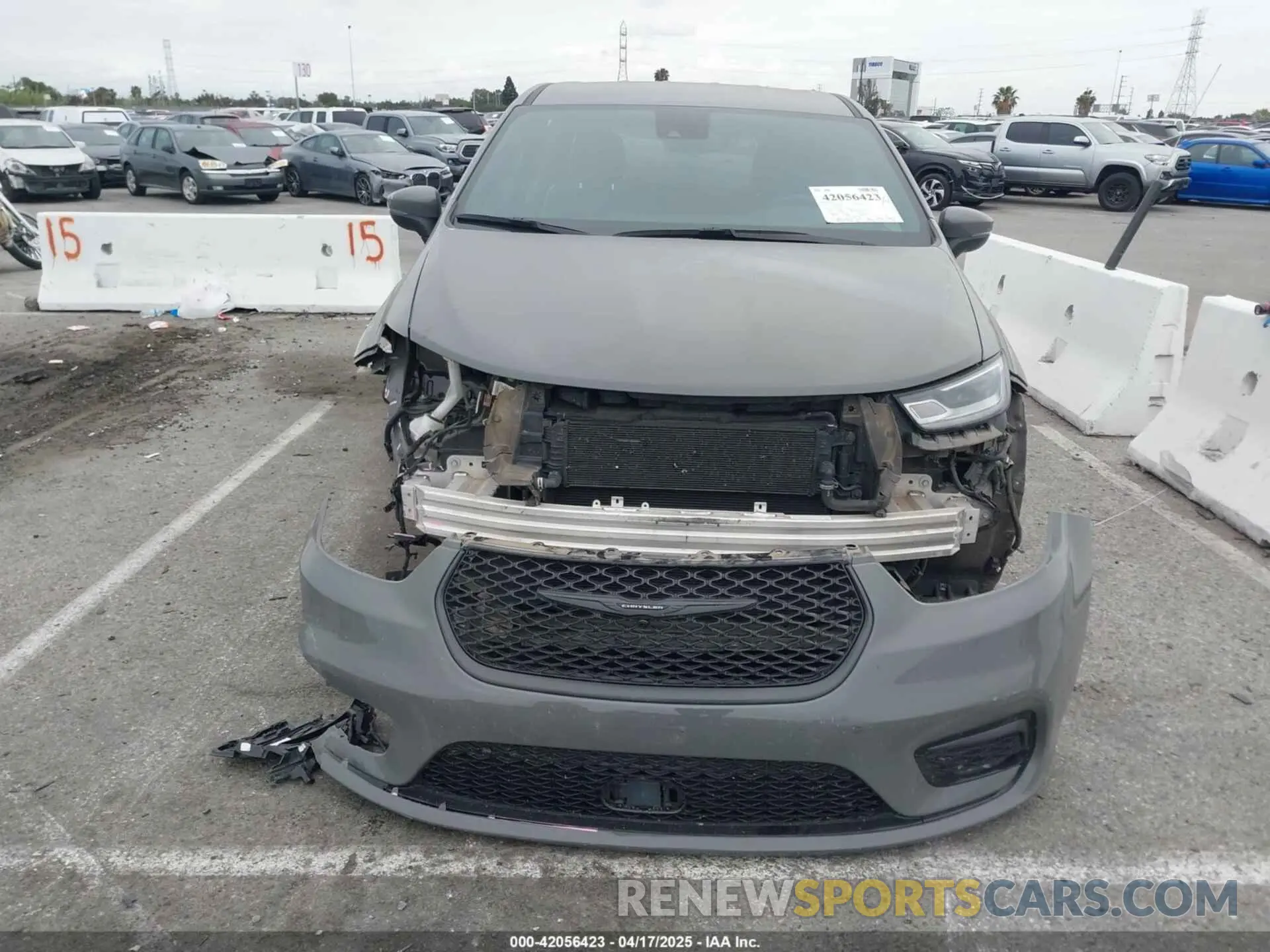 13 Photograph of a damaged car 2C4RC1L71PR584485 CHRYSLER PACIFICA HYBRID 2023