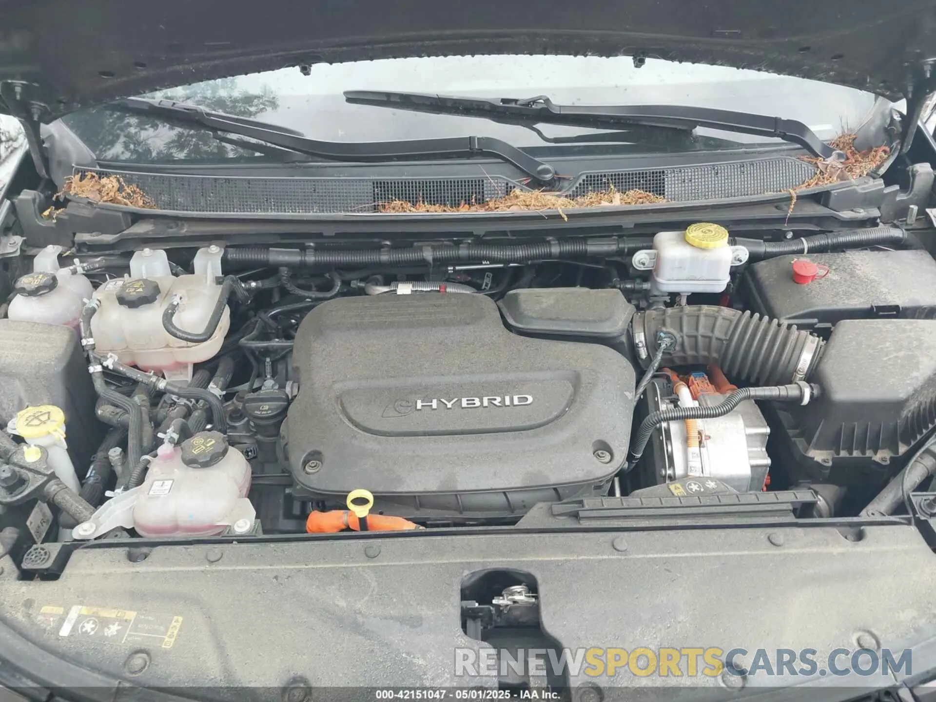 10 Photograph of a damaged car 2C4RC1L72PR540902 CHRYSLER PACIFICA HYBRID 2023