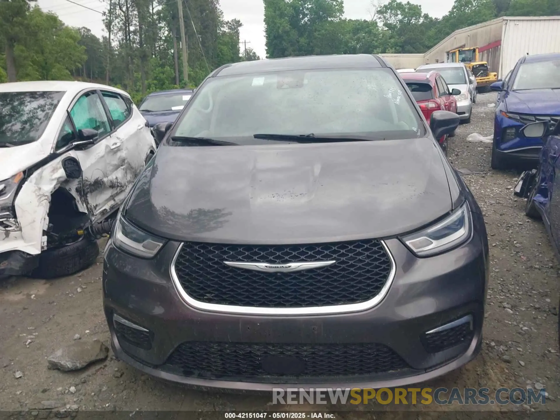11 Photograph of a damaged car 2C4RC1L72PR540902 CHRYSLER PACIFICA HYBRID 2023