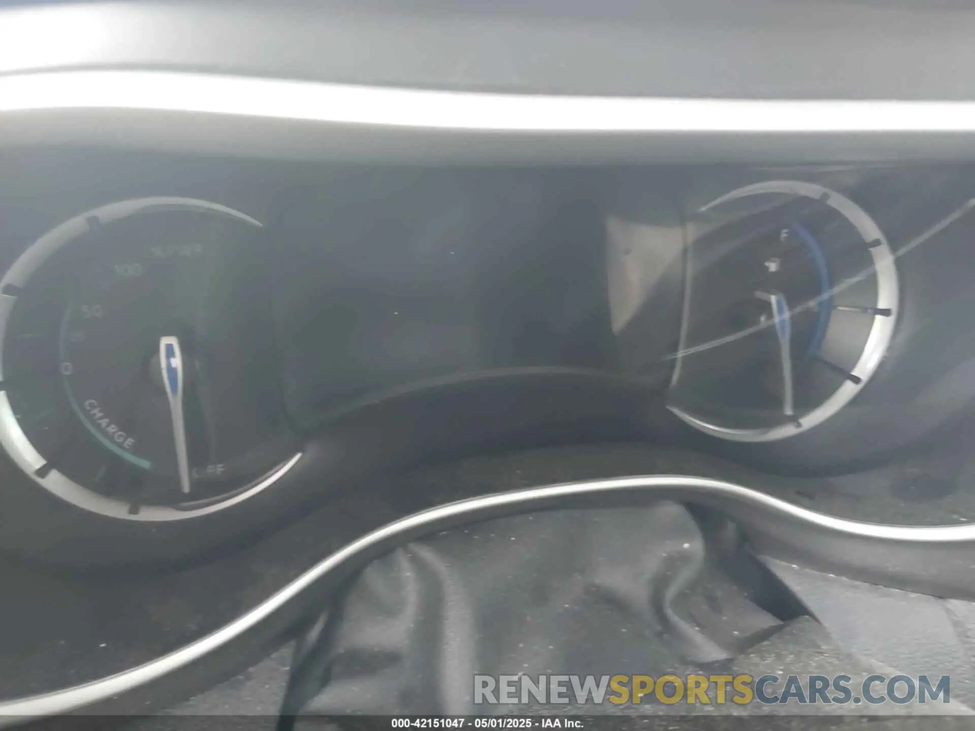 14 Photograph of a damaged car 2C4RC1L72PR540902 CHRYSLER PACIFICA HYBRID 2023