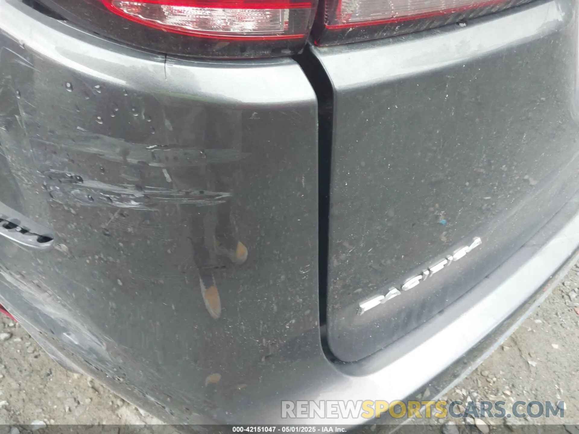 16 Photograph of a damaged car 2C4RC1L72PR540902 CHRYSLER PACIFICA HYBRID 2023