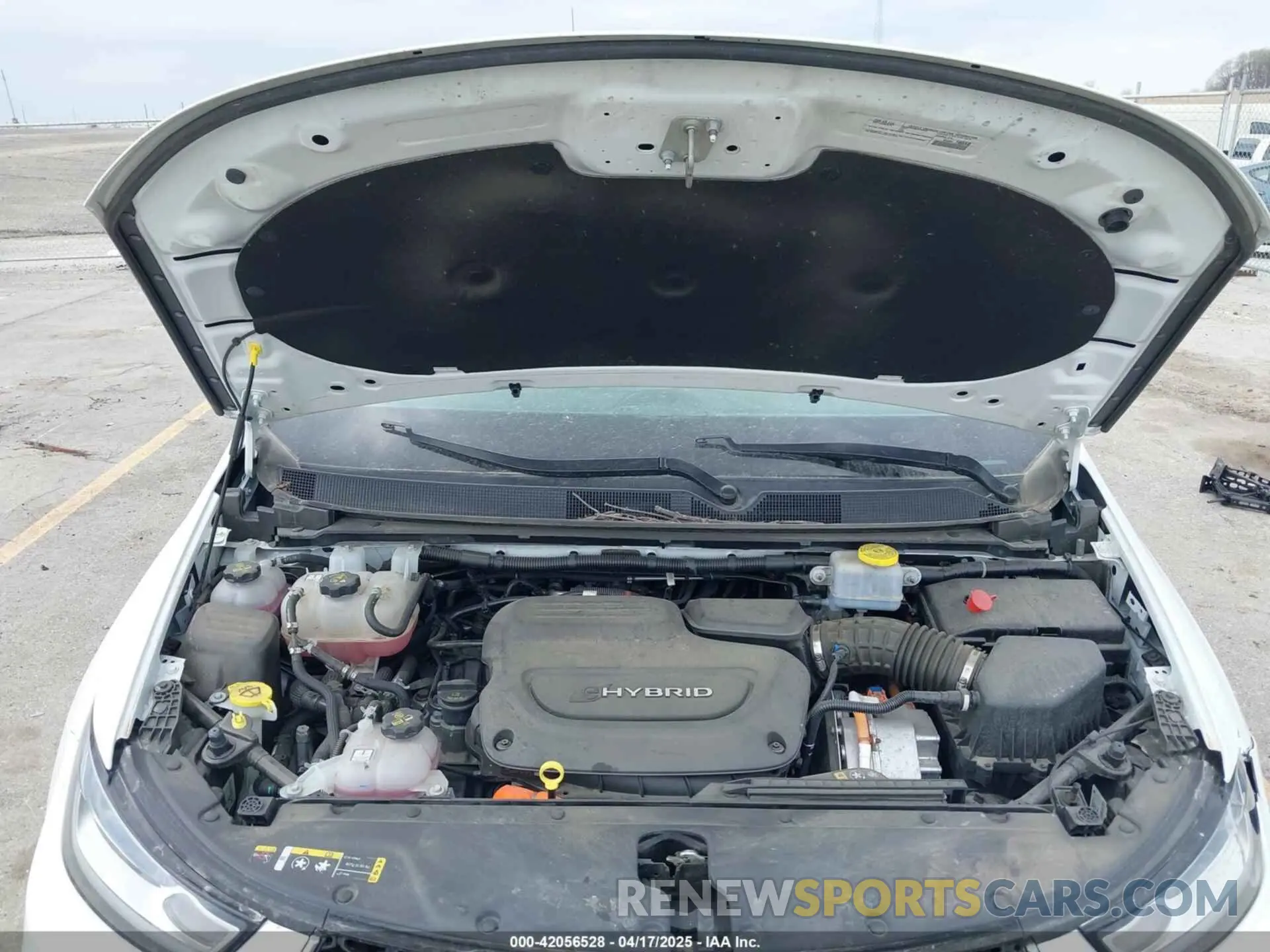 10 Photograph of a damaged car 2C4RC1L74PR540870 CHRYSLER PACIFICA HYBRID 2023