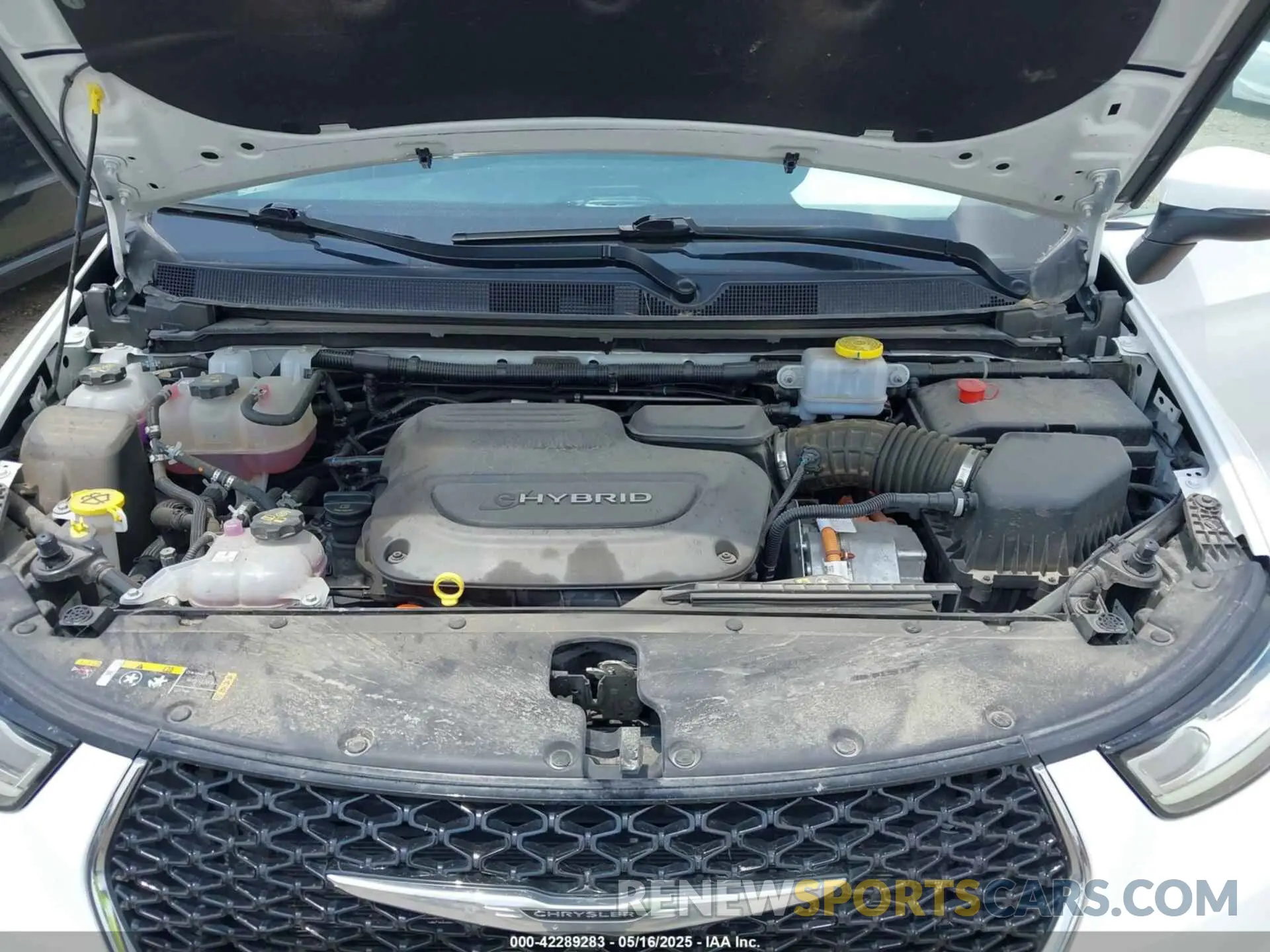 10 Photograph of a damaged car 2C4RC1L76PR618422 CHRYSLER PACIFICA HYBRID 2023