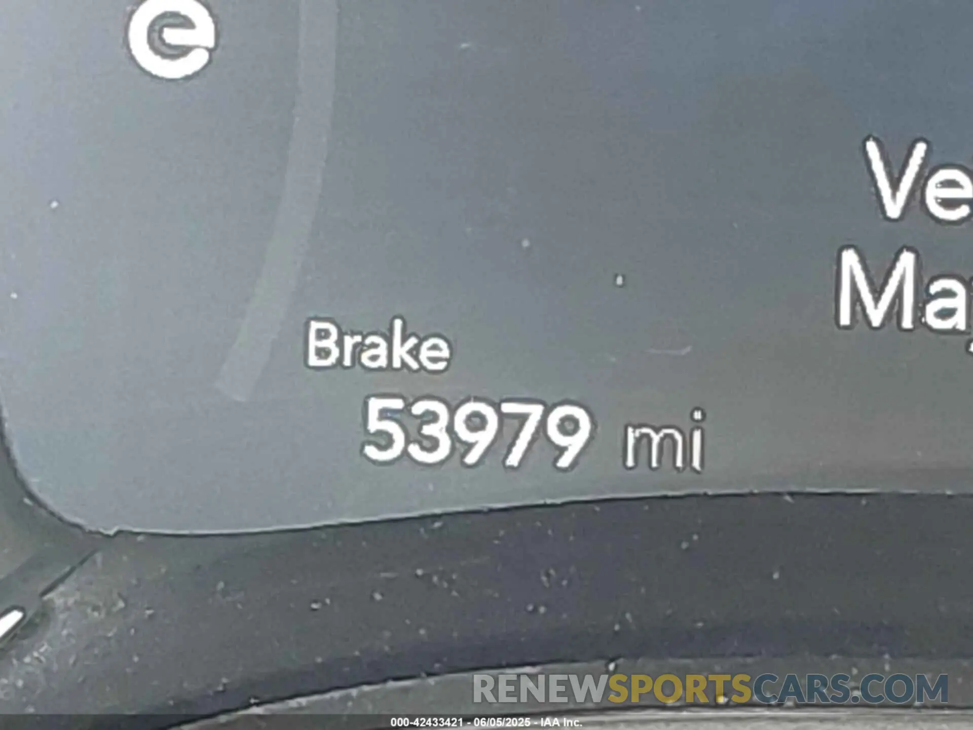 16 Photograph of a damaged car 2C4RC1L77PR541513 CHRYSLER PACIFICA HYBRID 2023