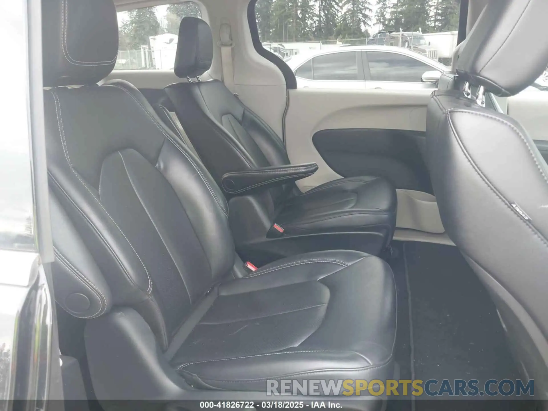 8 Photograph of a damaged car 2C4RC1L77PR631079 CHRYSLER PACIFICA HYBRID 2023