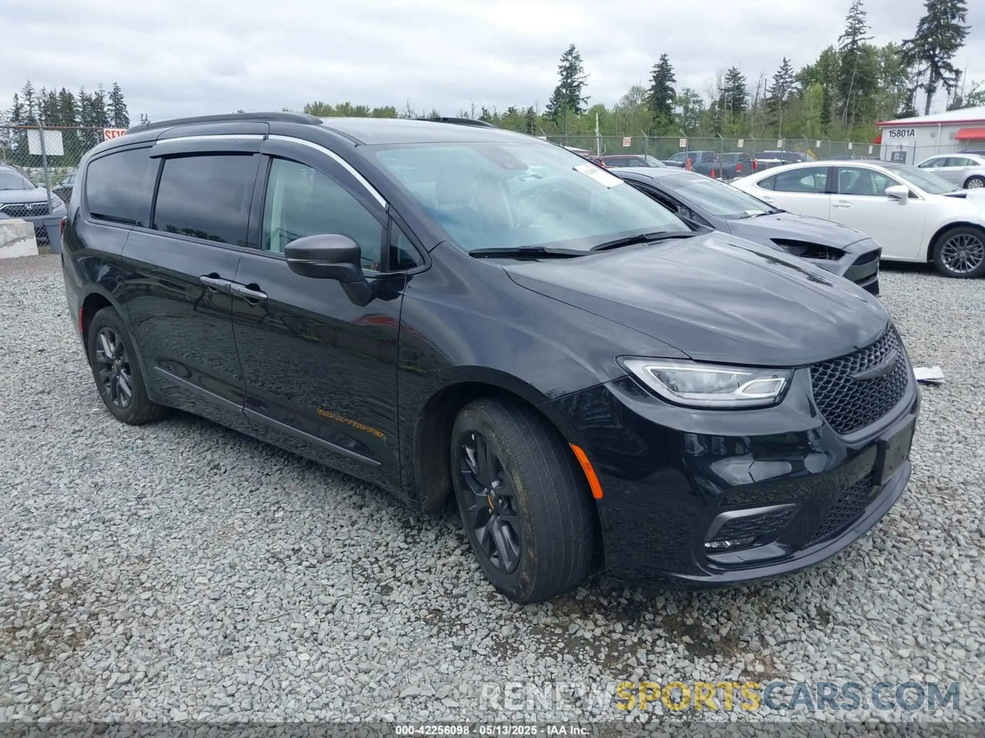1 Photograph of a damaged car 2C4RC1L7XPR589068 CHRYSLER PACIFICA HYBRID 2023