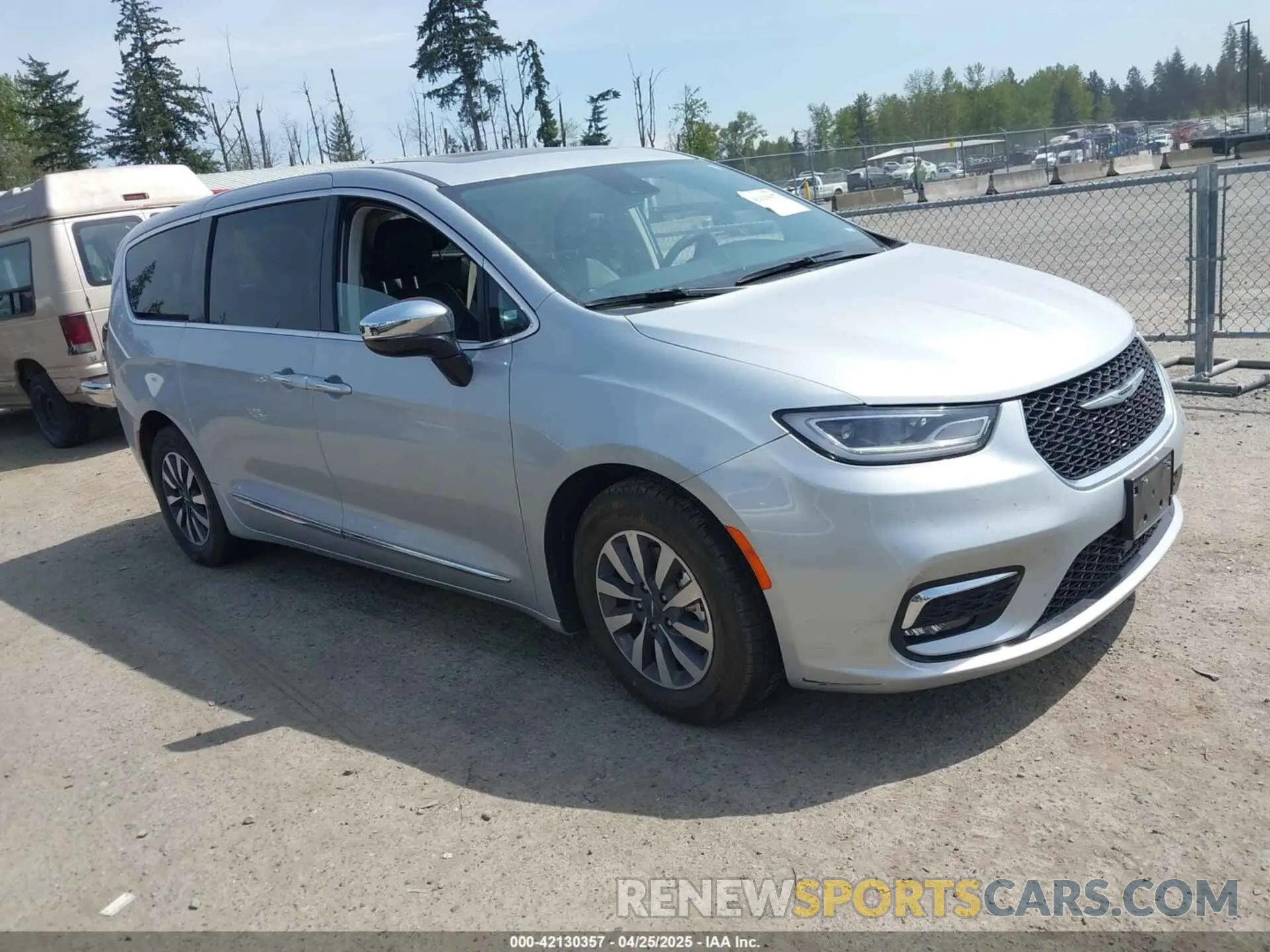 1 Photograph of a damaged car 2C4RC1S76PR618129 CHRYSLER PACIFICA HYBRID 2023