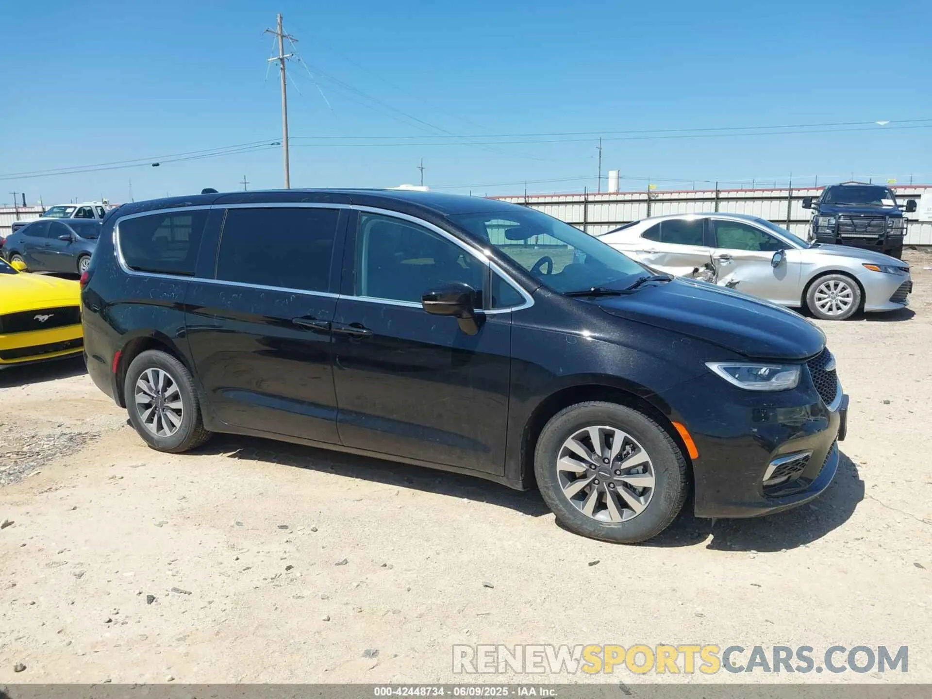 13 Photograph of a damaged car 2C4RC1S70RR169467 CHRYSLER PACIFICA HYBRID 2024