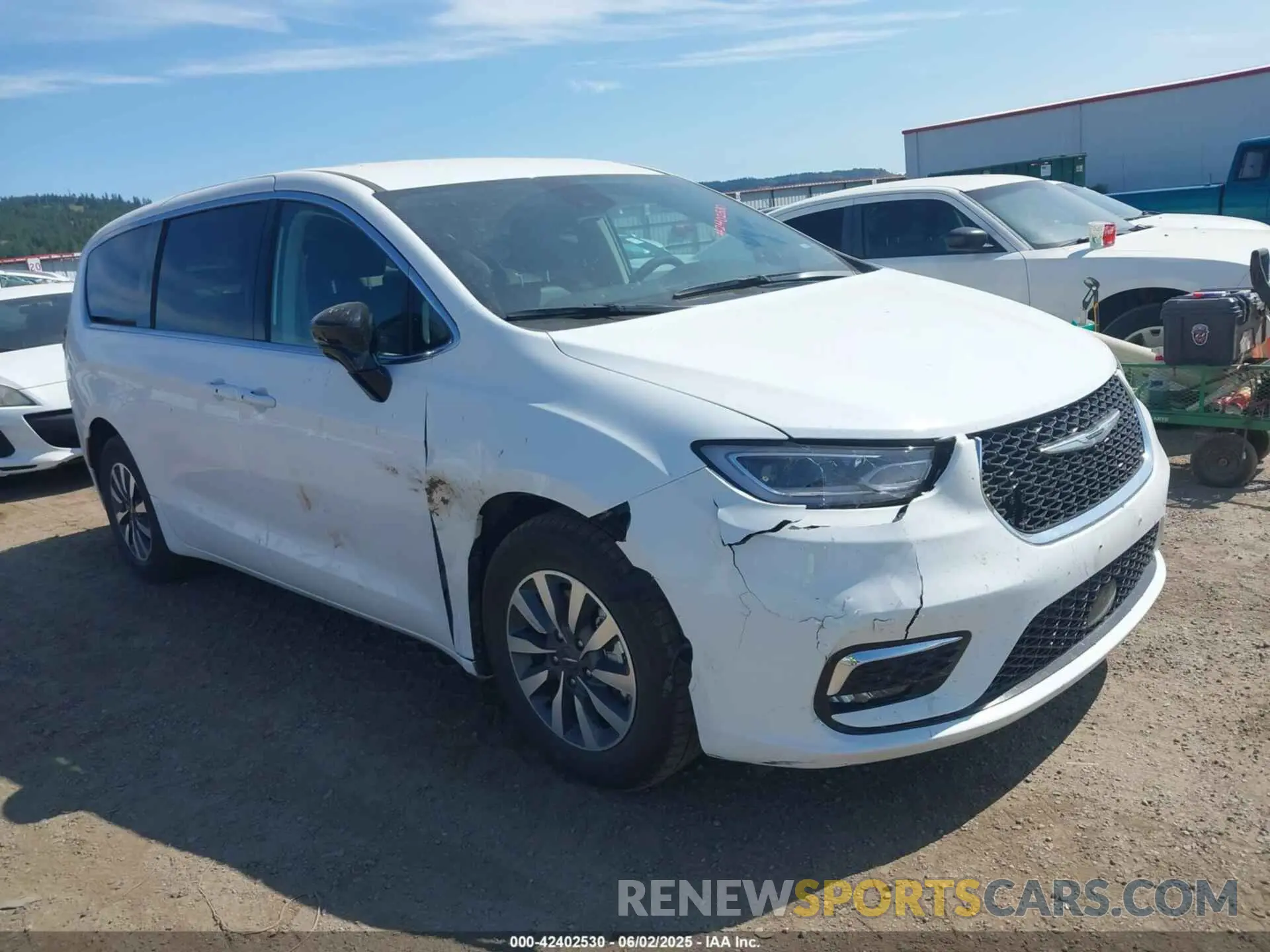 1 Photograph of a damaged car 2C4RC1S71RR174452 CHRYSLER PACIFICA HYBRID 2024