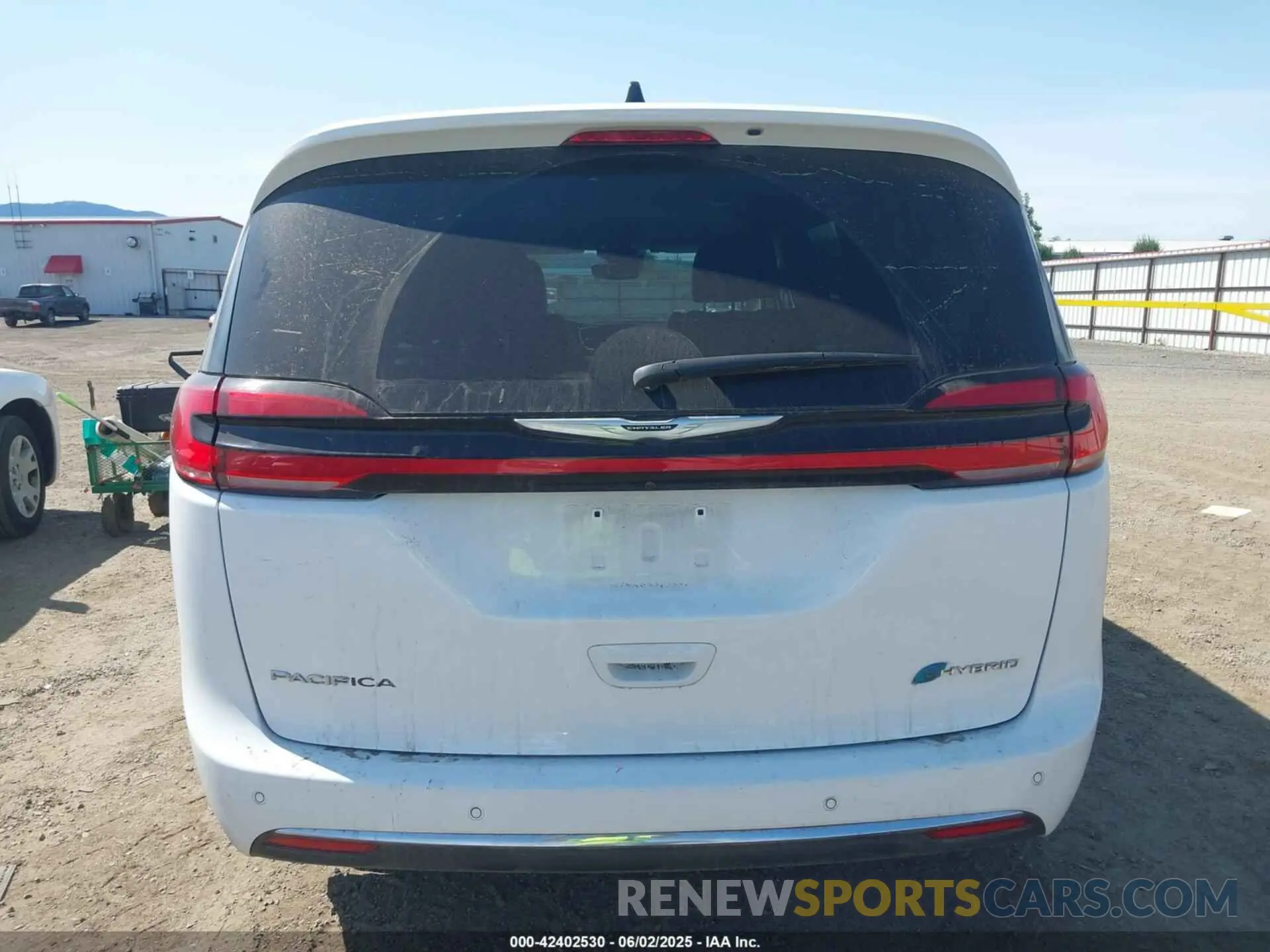 16 Photograph of a damaged car 2C4RC1S71RR174452 CHRYSLER PACIFICA HYBRID 2024