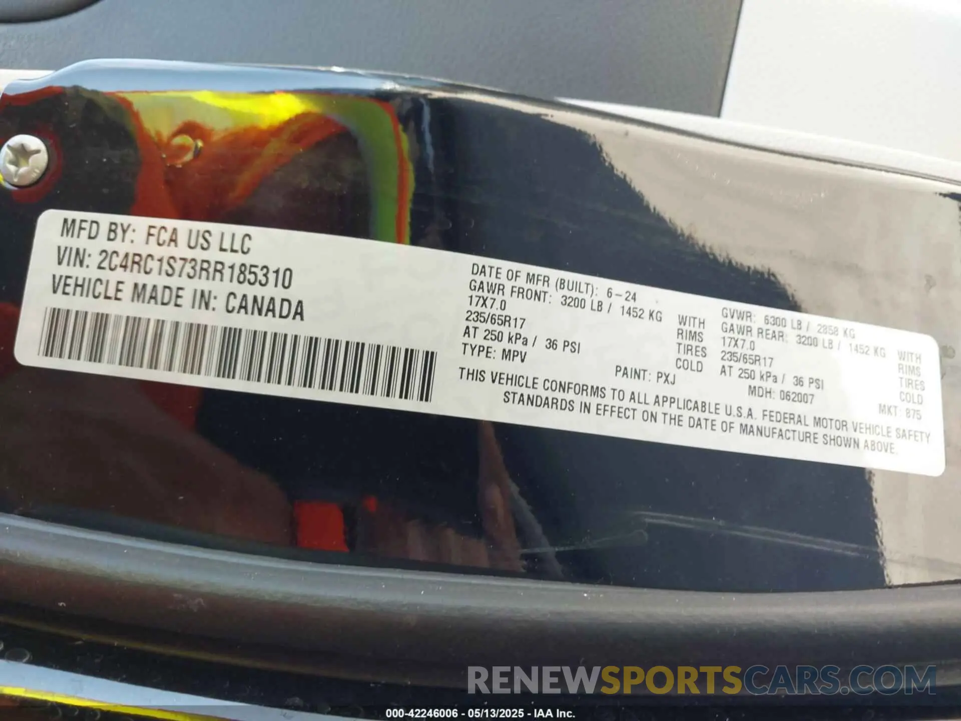 9 Photograph of a damaged car 2C4RC1S73RR185310 CHRYSLER PACIFICA HYBRID 2024