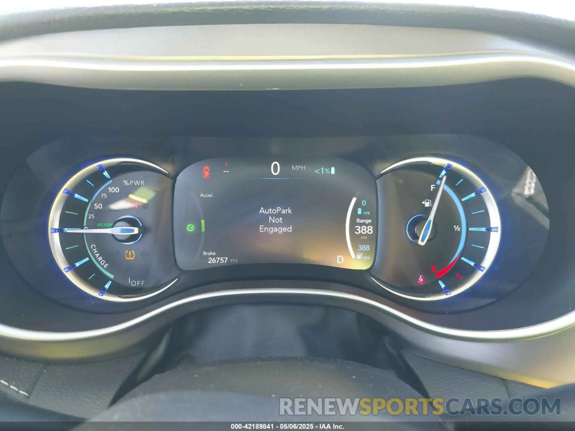 7 Photograph of a damaged car 2C4RC1S74RR166703 CHRYSLER PACIFICA HYBRID 2024