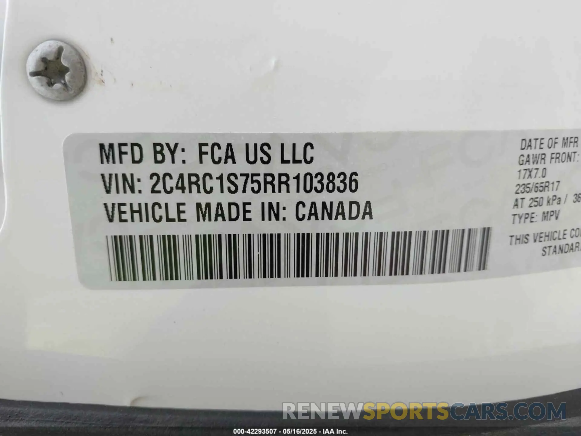 9 Photograph of a damaged car 2C4RC1S75RR103836 CHRYSLER PACIFICA HYBRID 2024