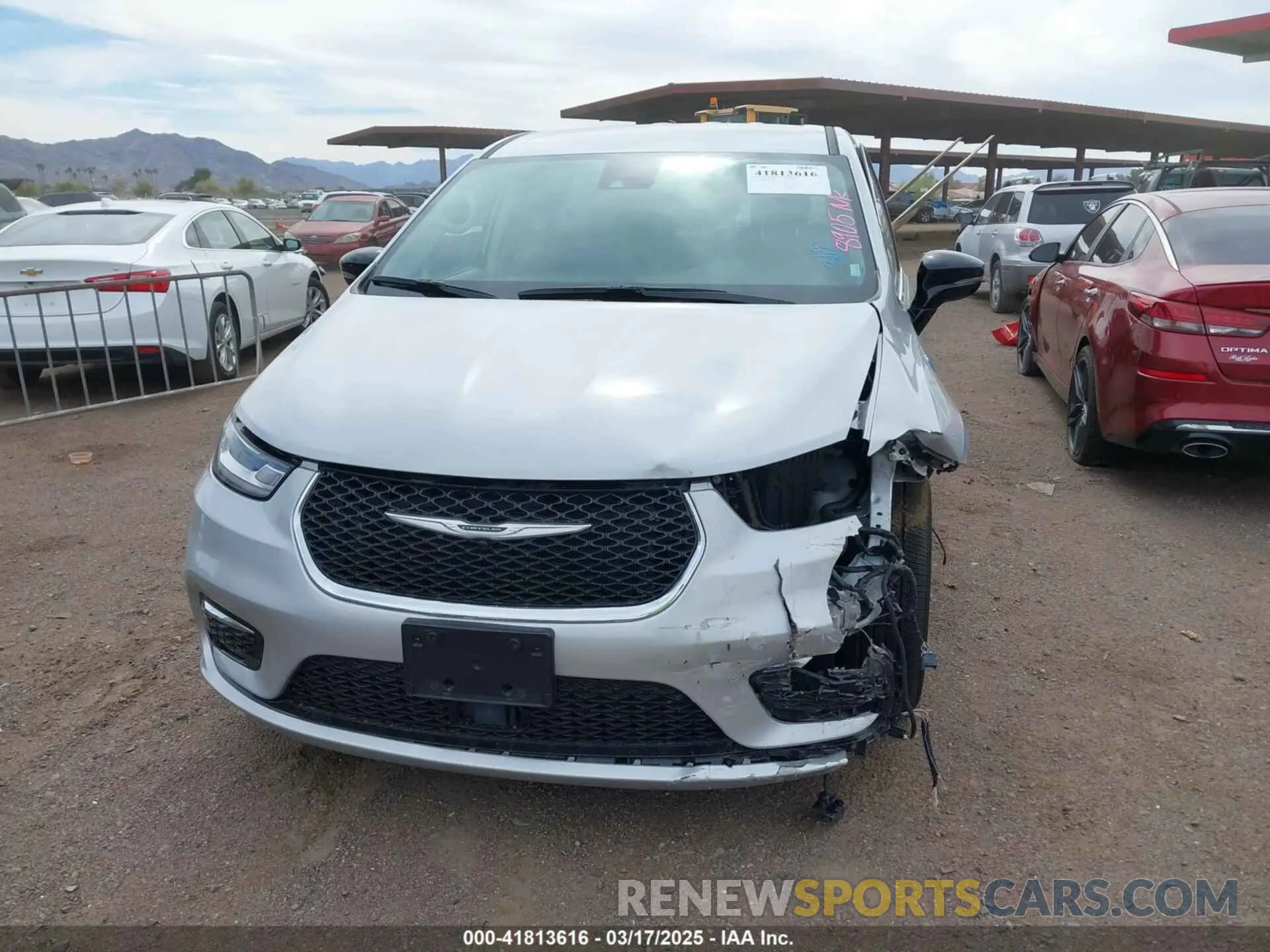 11 Photograph of a damaged car 2C4RC1S78RR188462 CHRYSLER PACIFICA HYBRID 2024