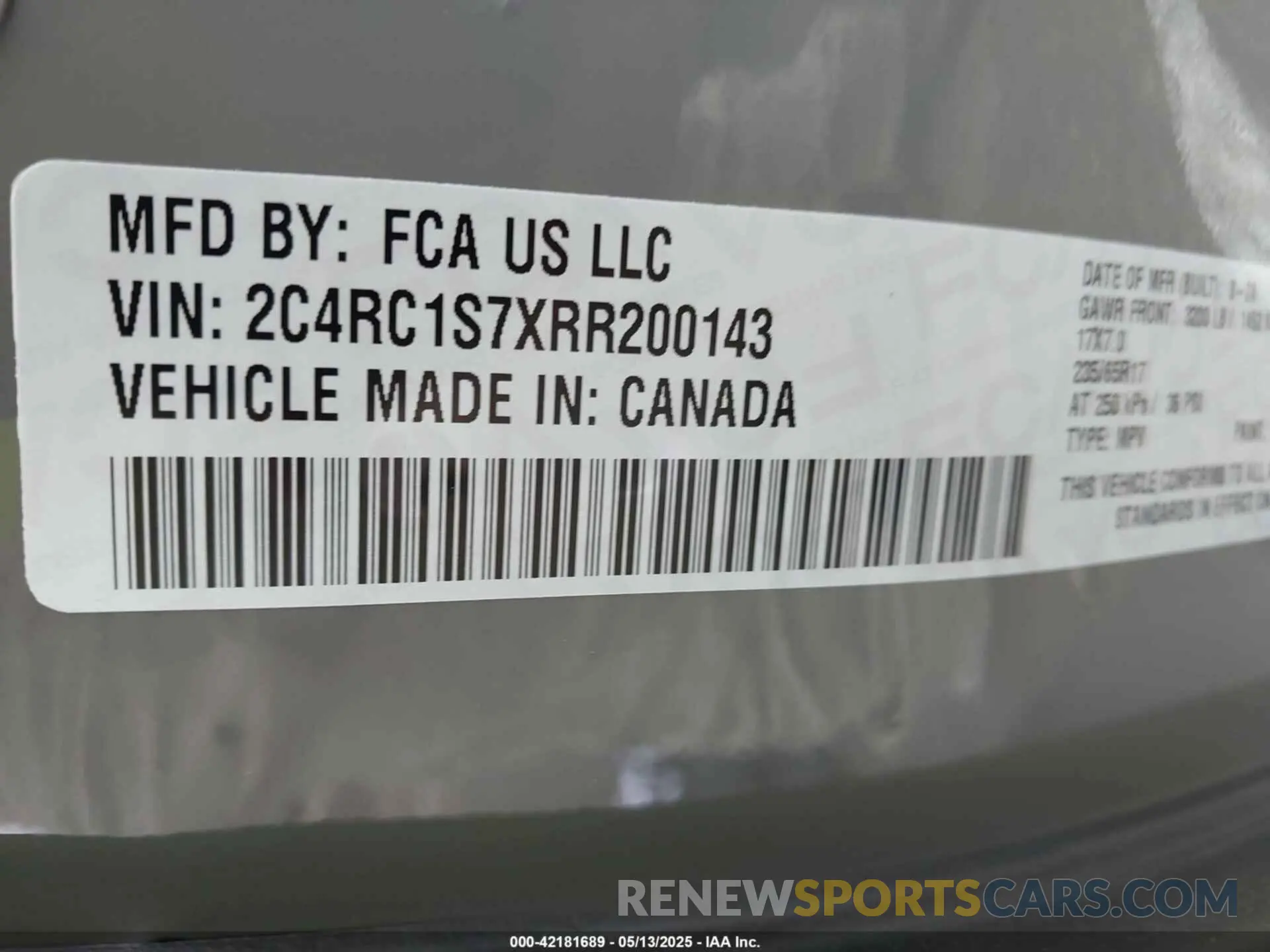 9 Photograph of a damaged car 2C4RC1S7XRR200143 CHRYSLER PACIFICA HYBRID 2024