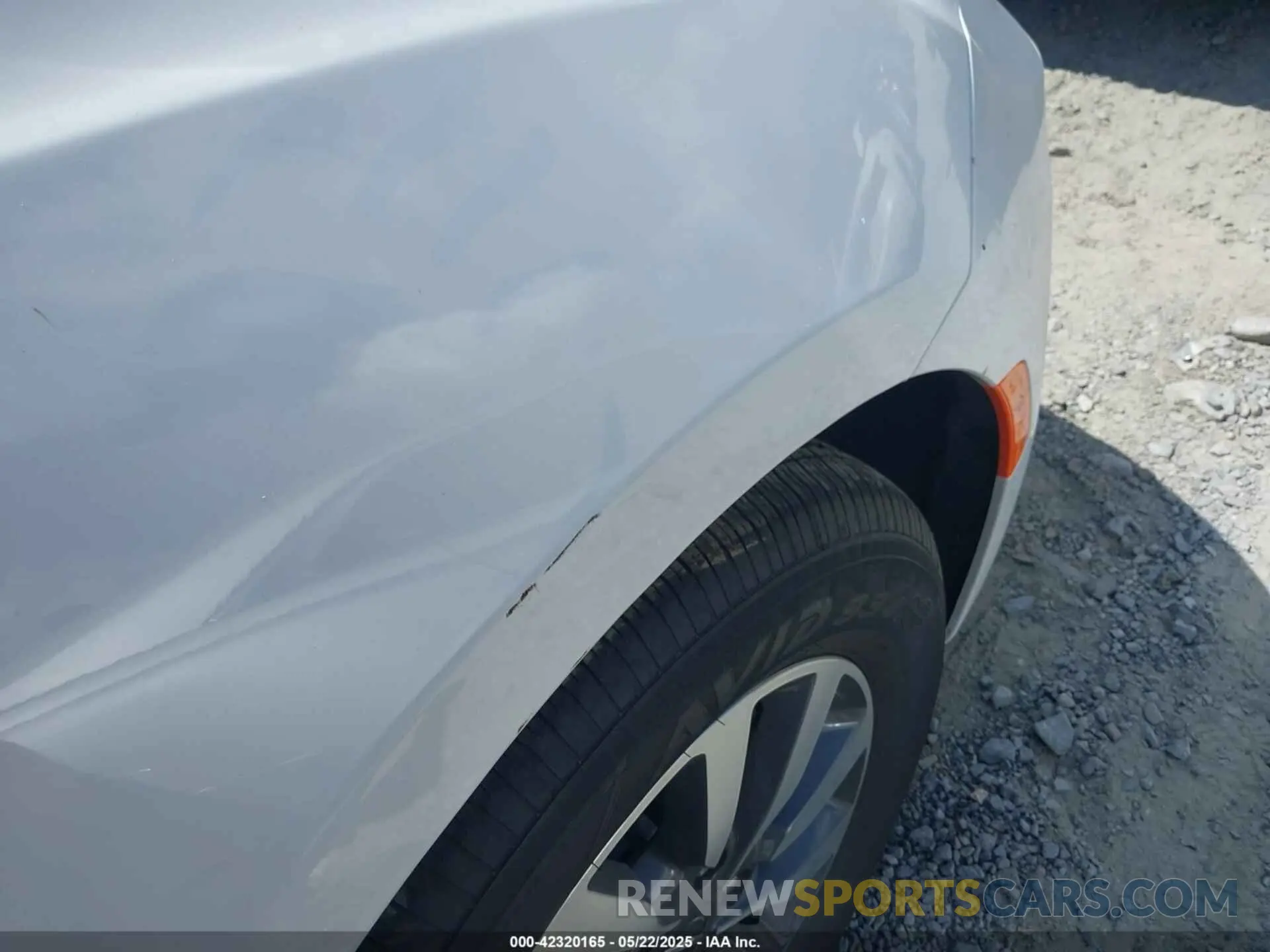 6 Photograph of a damaged car 2C4RC1S72SR577488 CHRYSLER PACIFICA HYBRID 2025