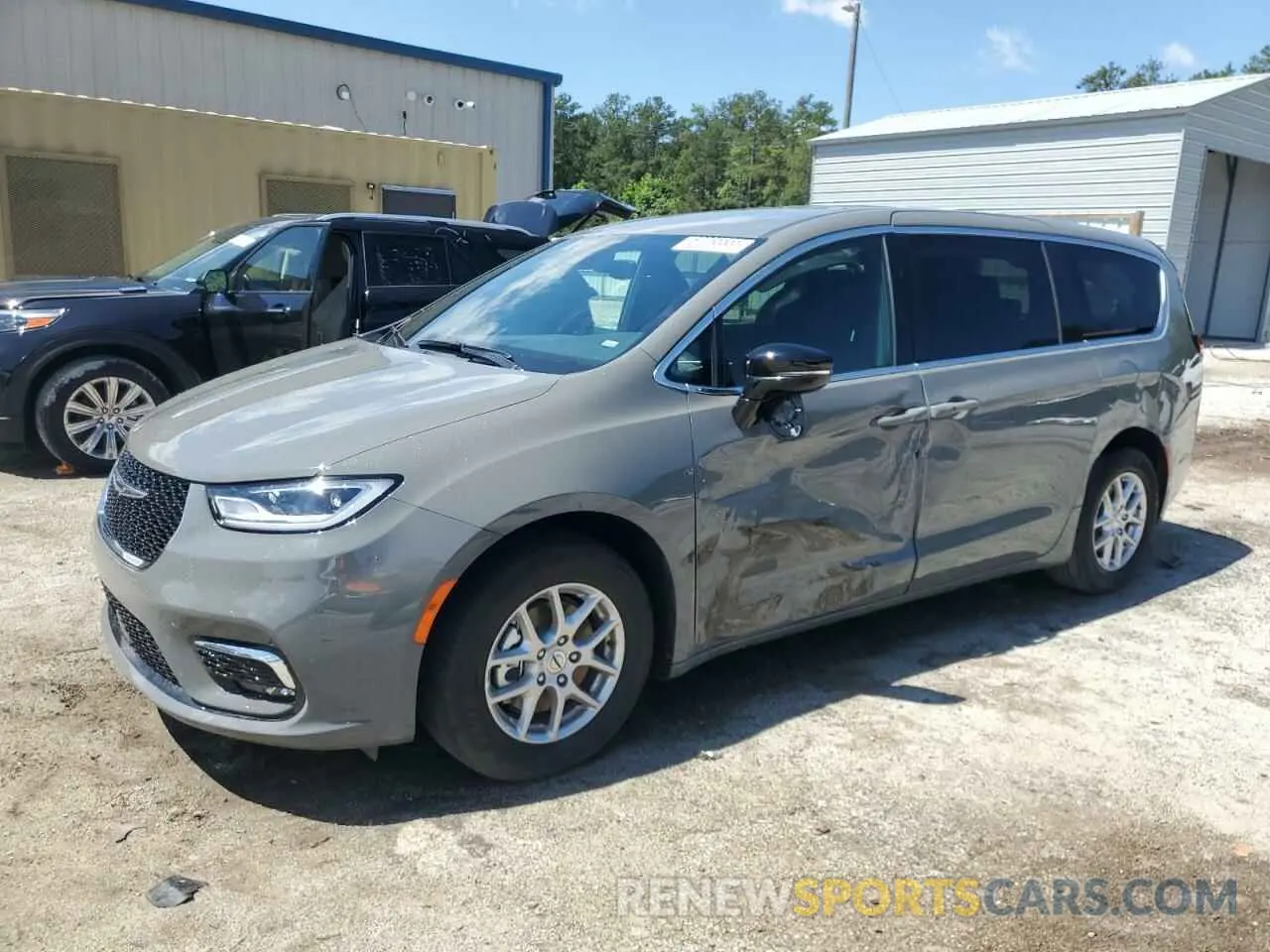 1 Photograph of a damaged car 2C4RC1BG1SR556499 CHRYSLER PACIFICA S 2025