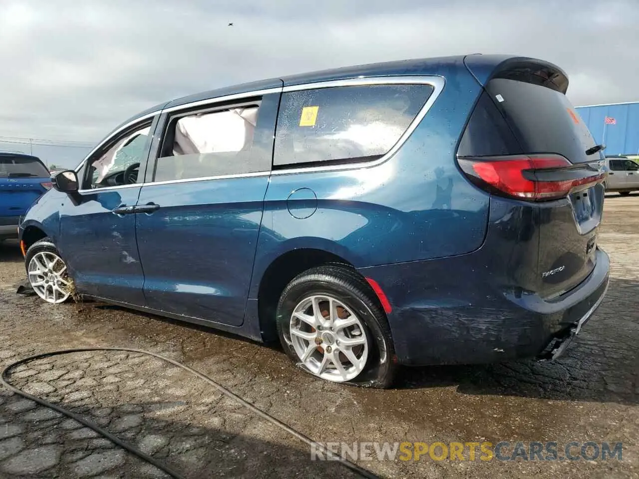 2 Photograph of a damaged car 2C4RC1BG4SR502999 CHRYSLER PACIFICA S 2025