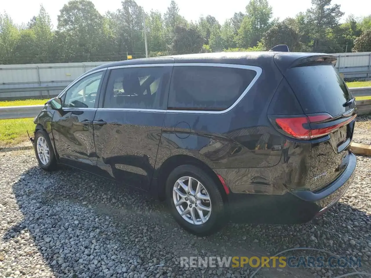 2 Photograph of a damaged car 2C4RC1BG5SR506446 CHRYSLER PACIFICA S 2025