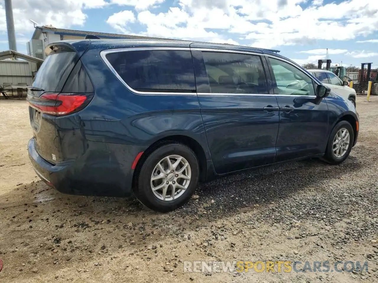 3 Photograph of a damaged car 2C4RC1BG6SR516936 CHRYSLER PACIFICA S 2025