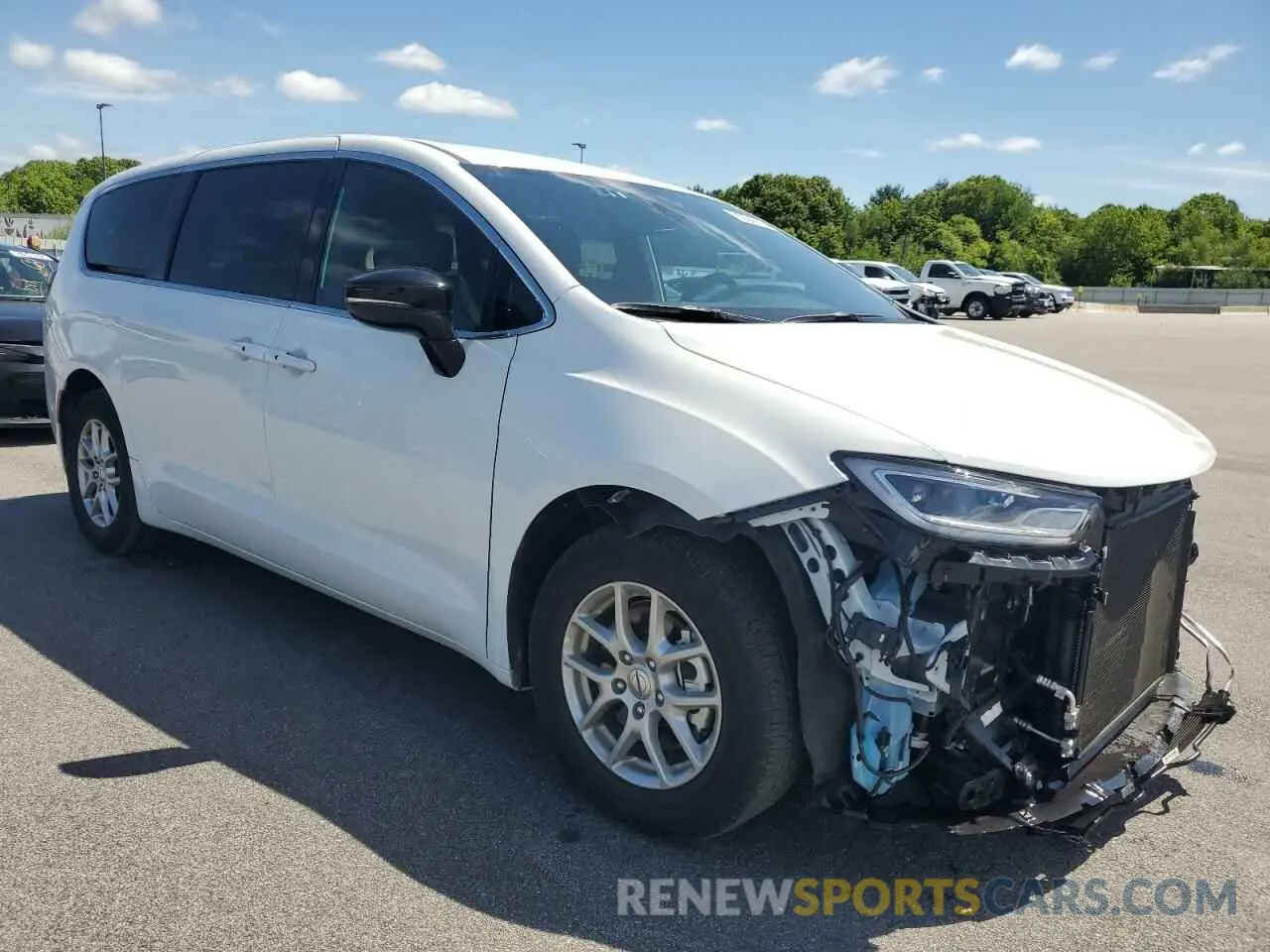 4 Photograph of a damaged car 2C4RC1BG6SR540718 CHRYSLER PACIFICA S 2025