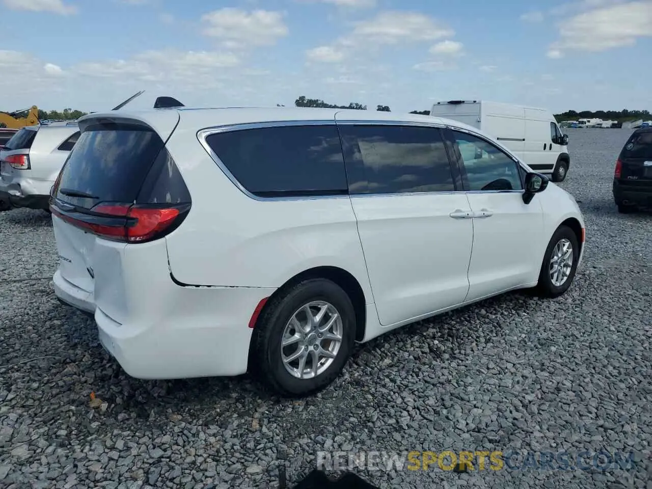 3 Photograph of a damaged car 2C4RC1BG7SR509008 CHRYSLER PACIFICA S 2025