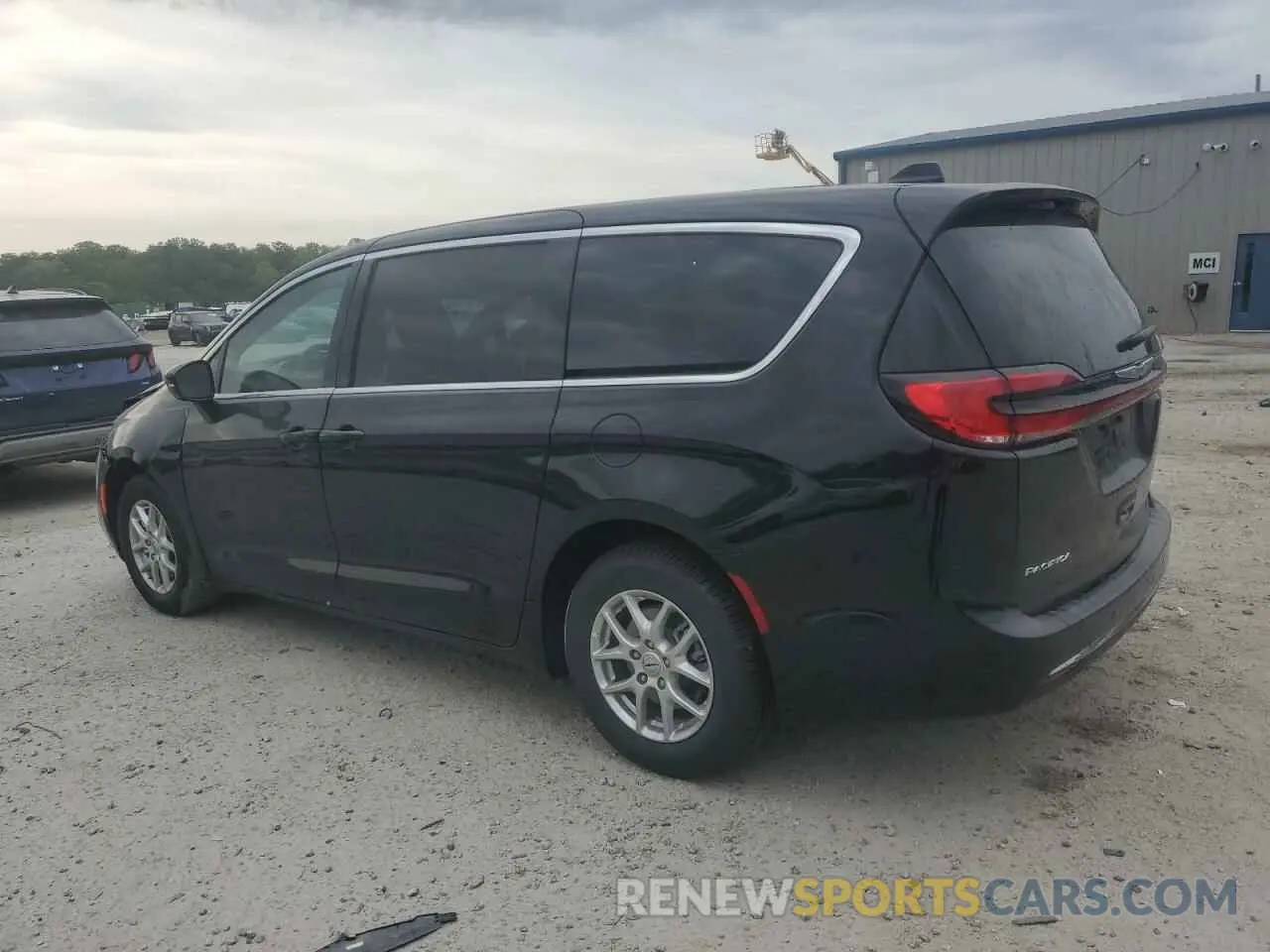 2 Photograph of a damaged car 2C4RC1BG7SR560850 CHRYSLER PACIFICA S 2025