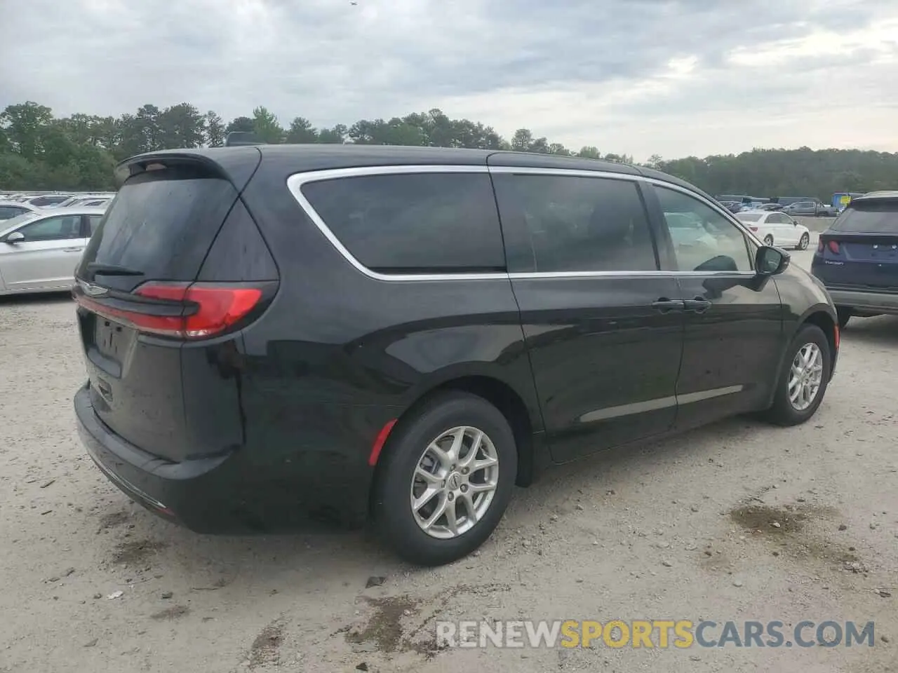 3 Photograph of a damaged car 2C4RC1BG7SR560850 CHRYSLER PACIFICA S 2025