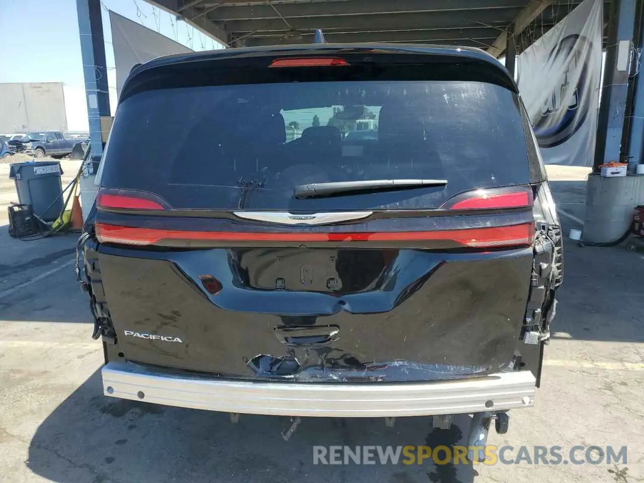 6 Photograph of a damaged car 2C4RC1BG8SR529946 CHRYSLER PACIFICA S 2025
